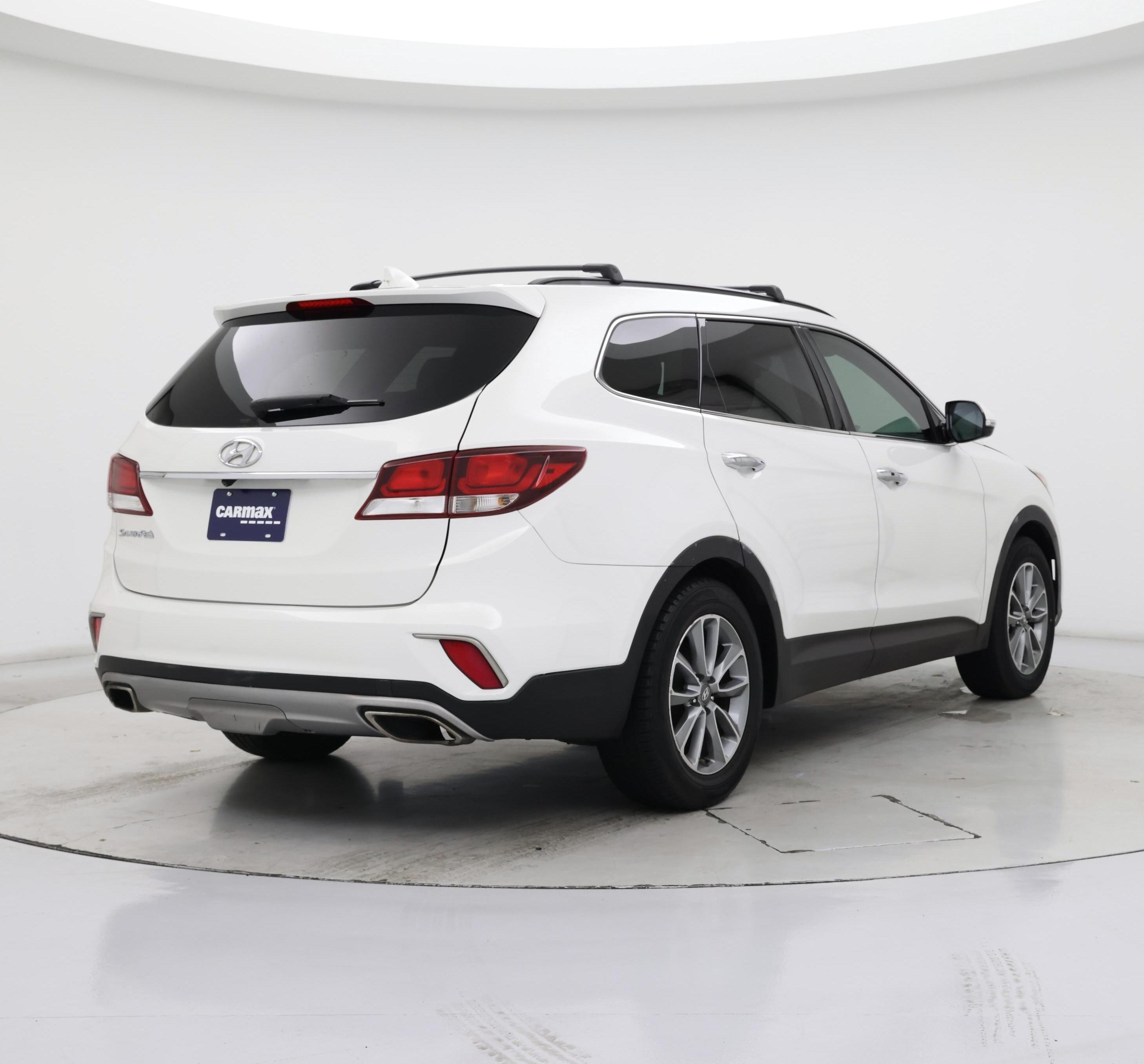 Thumbnail: 2017 Hyundai Santa Fe - 8