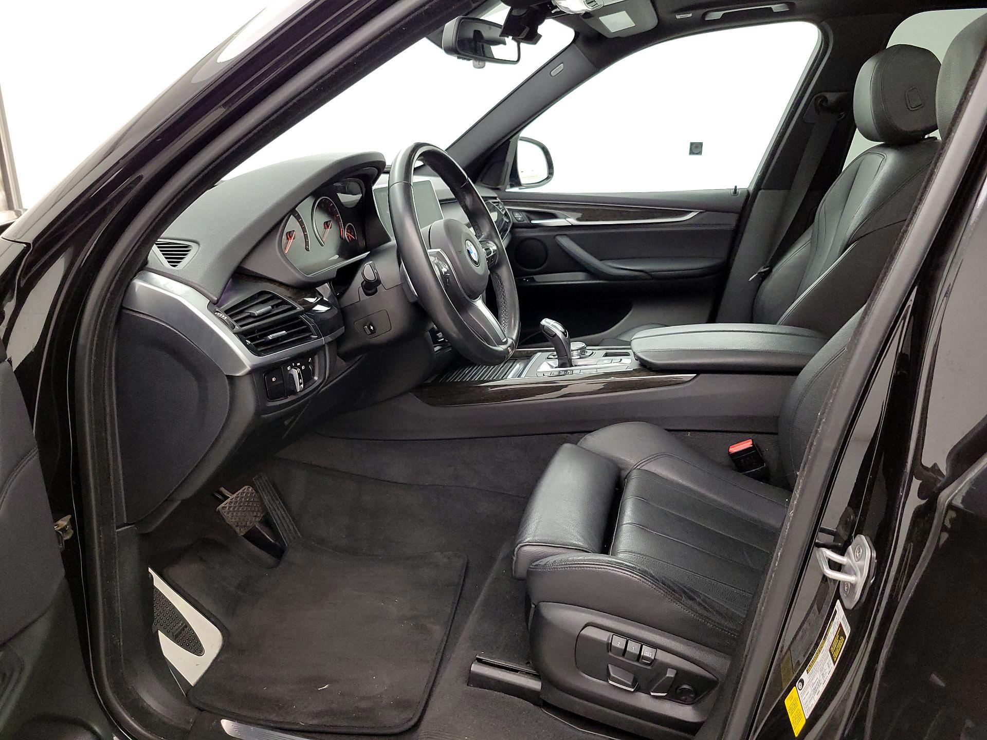 Thumbnail: 2016 BMW X5 - 11