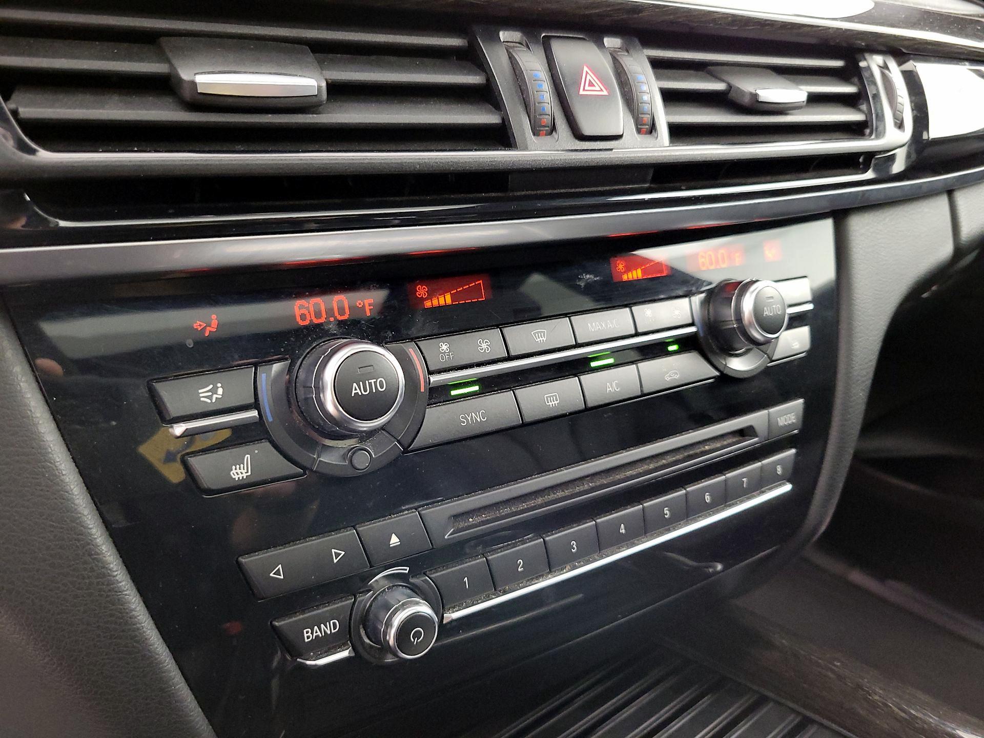 Thumbnail: 2016 BMW X5 - 17