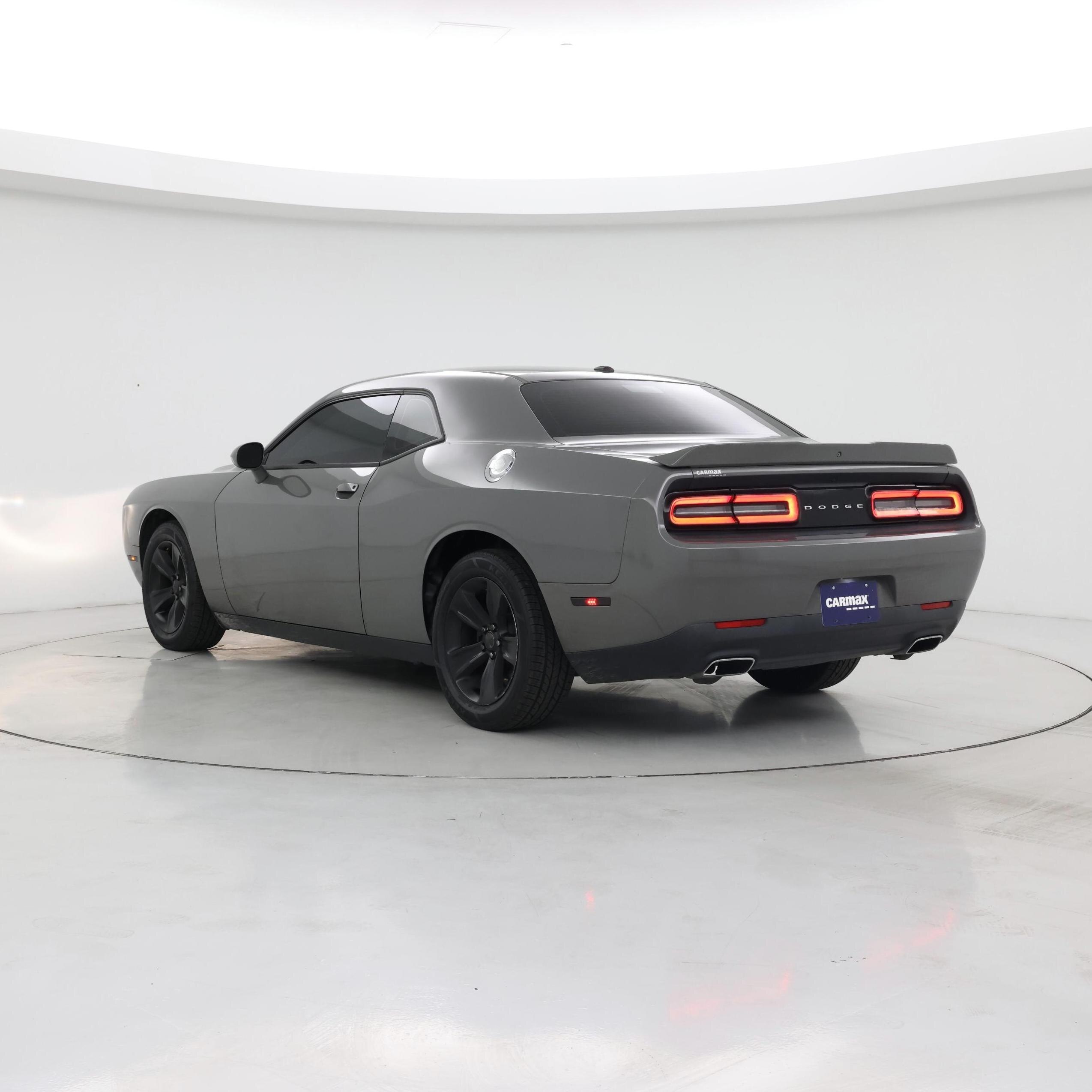 Thumbnail: 2018 Dodge Challenger - 2