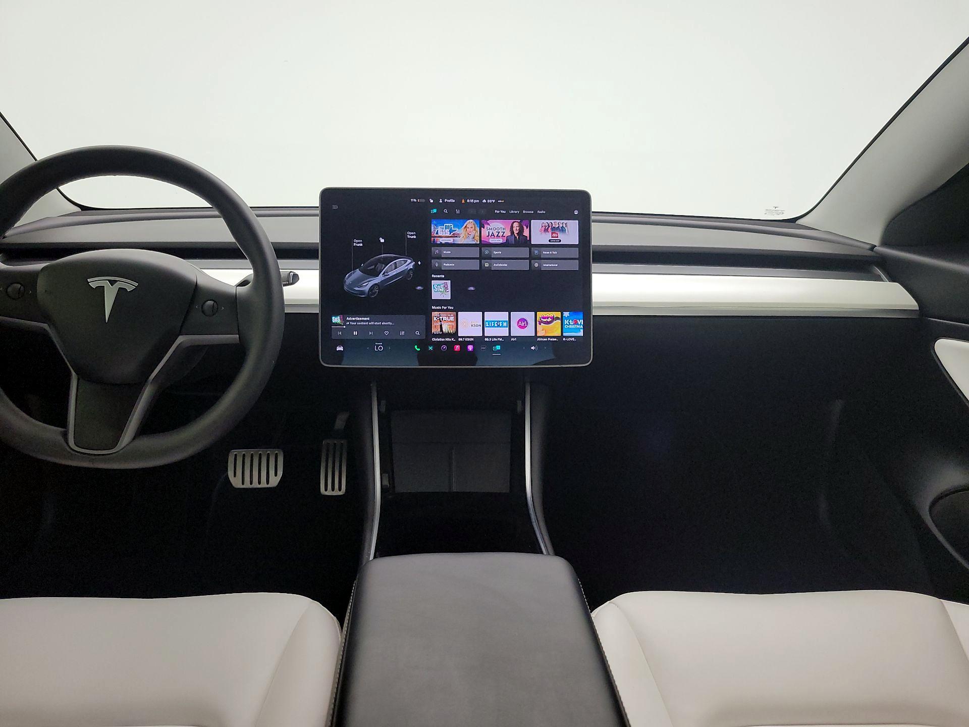 Thumbnail: 2020 Tesla Model 3 - 9
