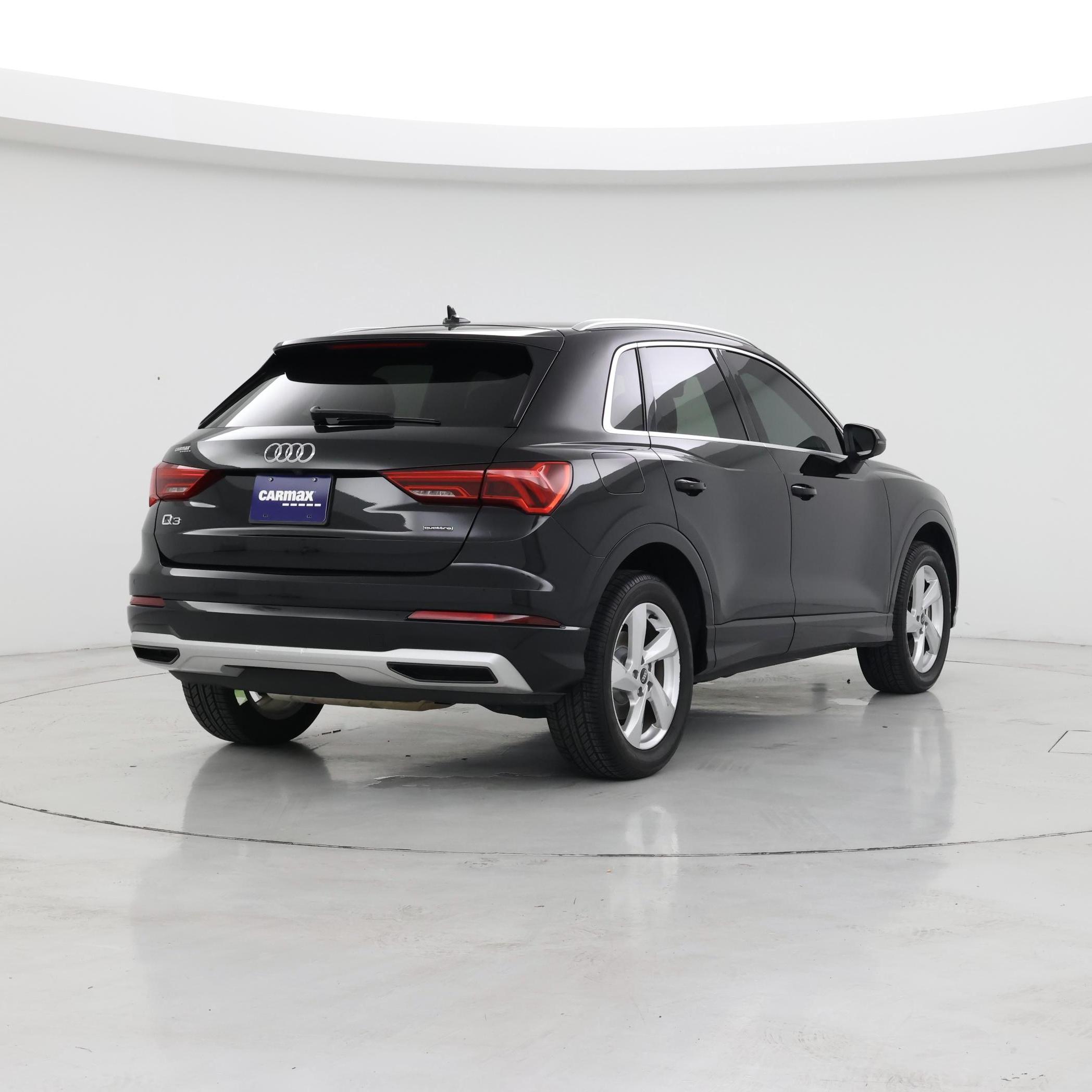 Thumbnail: 2021 Audi Q3 - 8