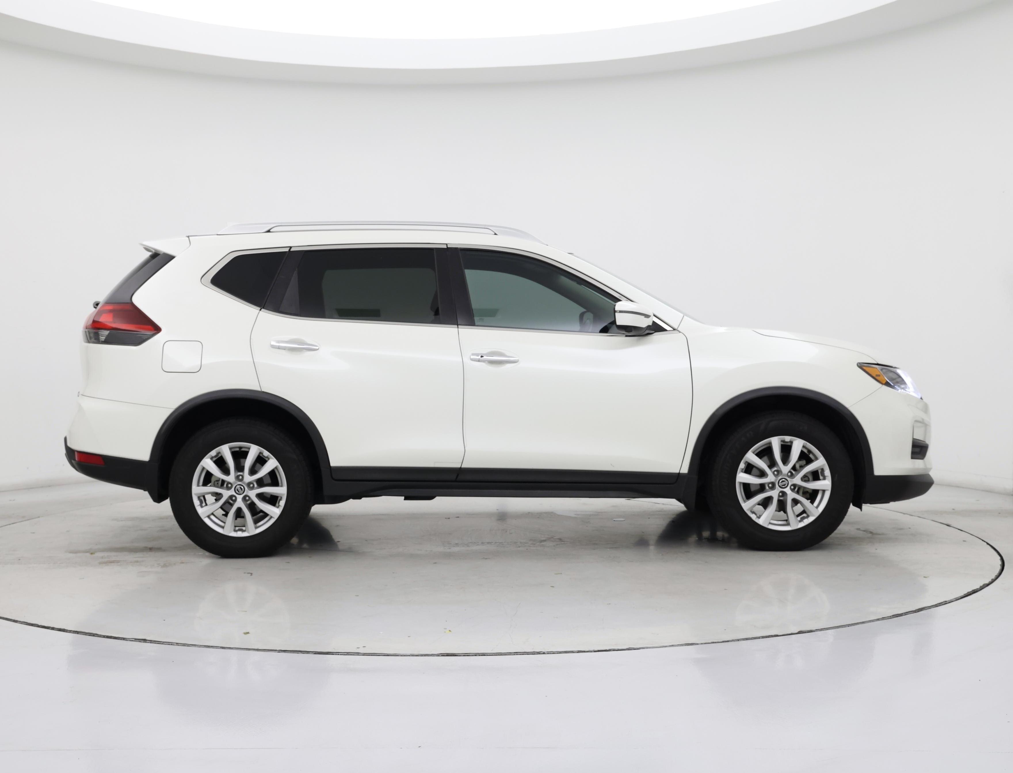 Thumbnail: 2018 Nissan Rogue - 7