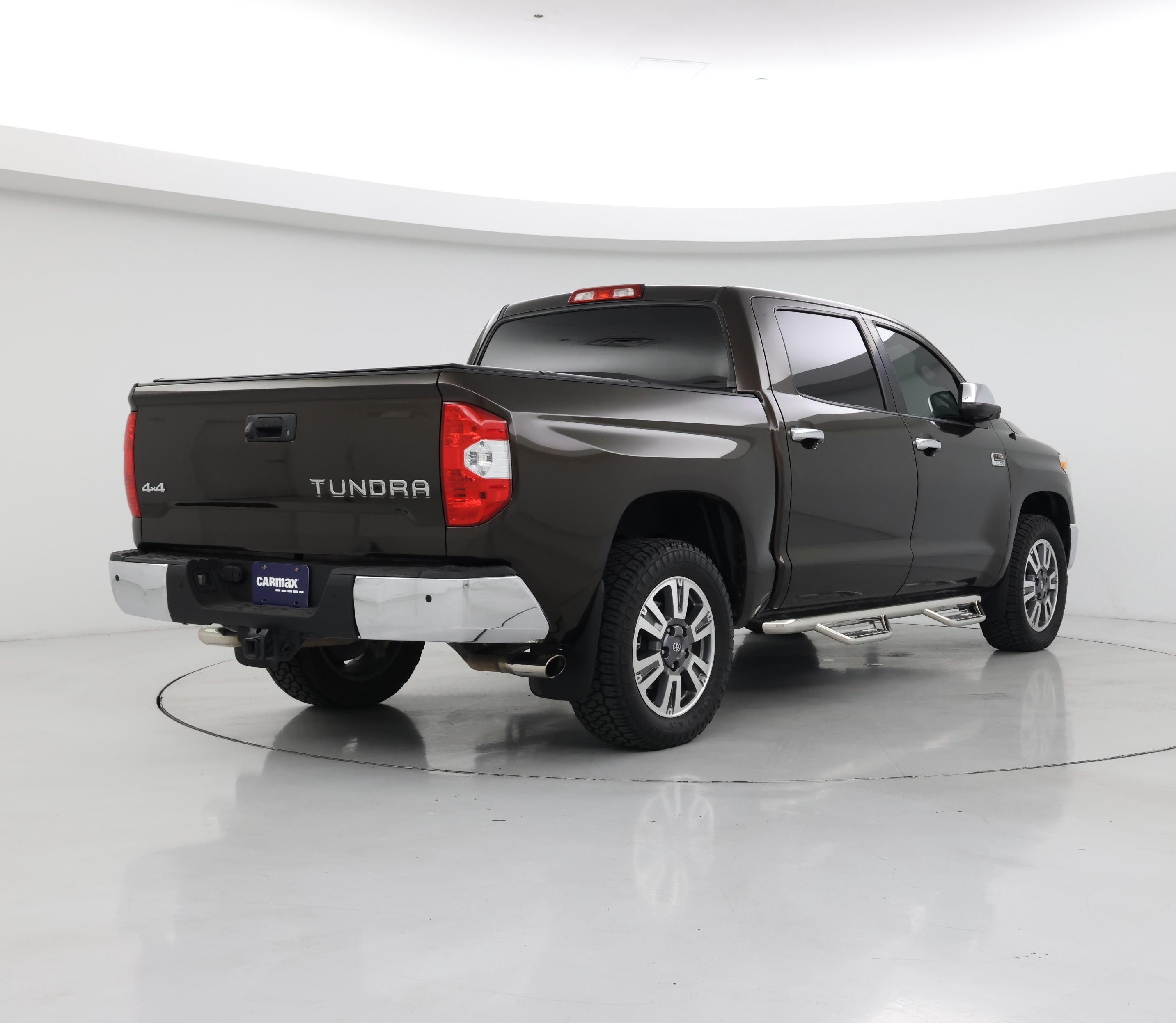 Thumbnail: 2018 Toyota Tundra - 8