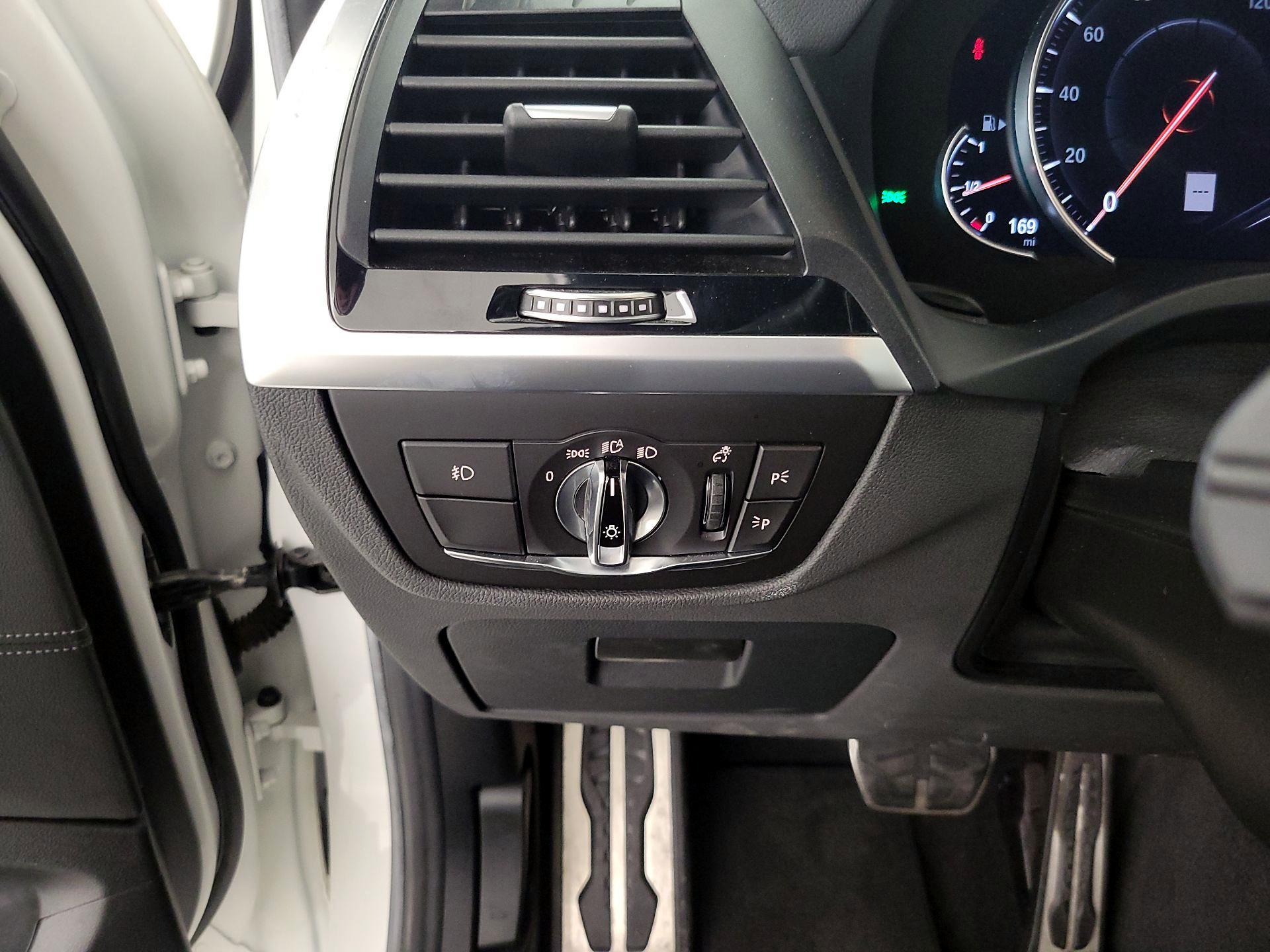 Thumbnail: 2019 BMW X3 - 13