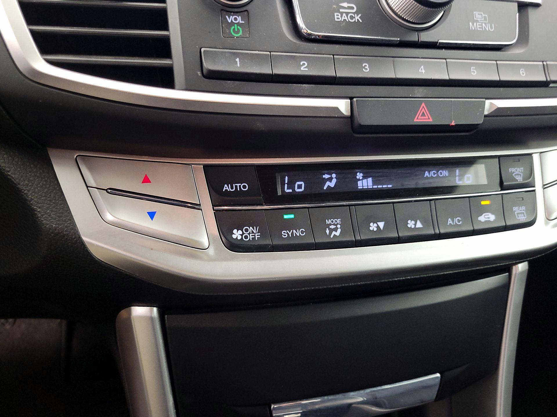 Thumbnail: 2014 Honda Accord - 16