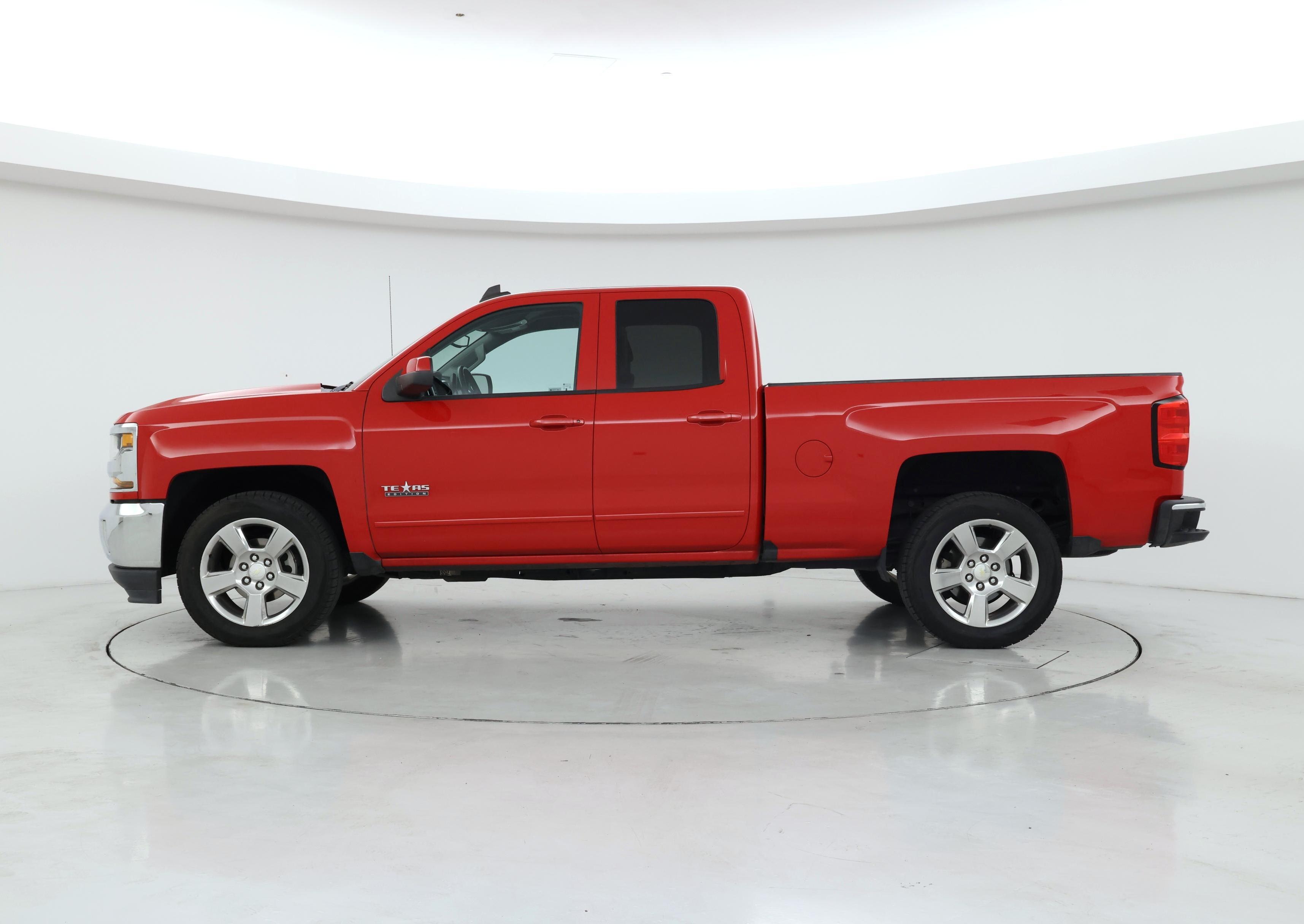 Thumbnail: 2018 Chevrolet Silverado 1500 - 3