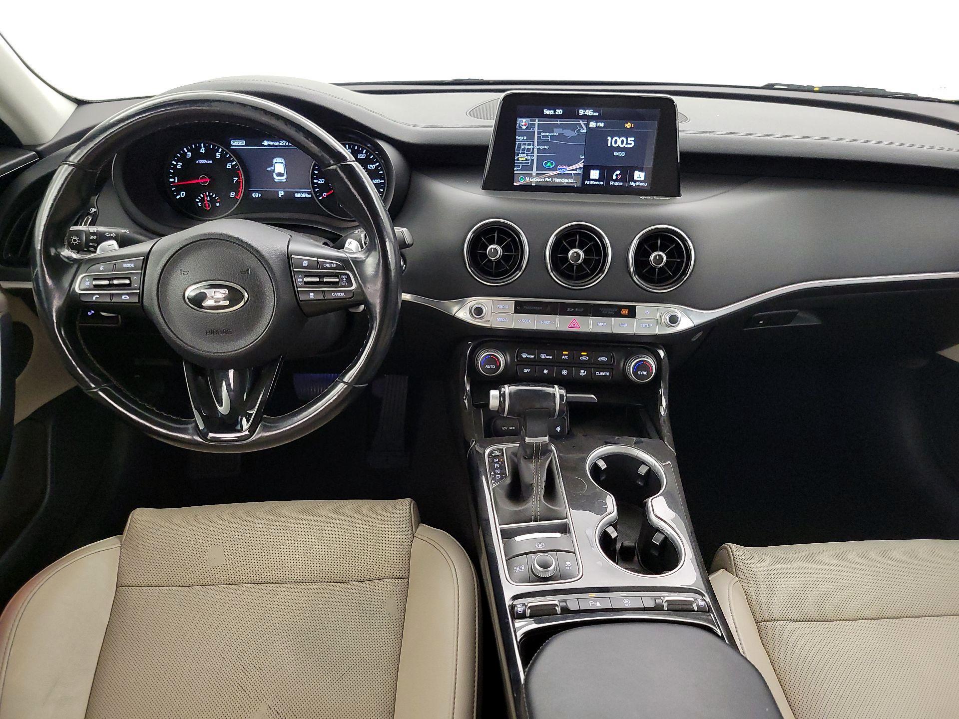 Thumbnail: 2019 Kia Stinger - 9