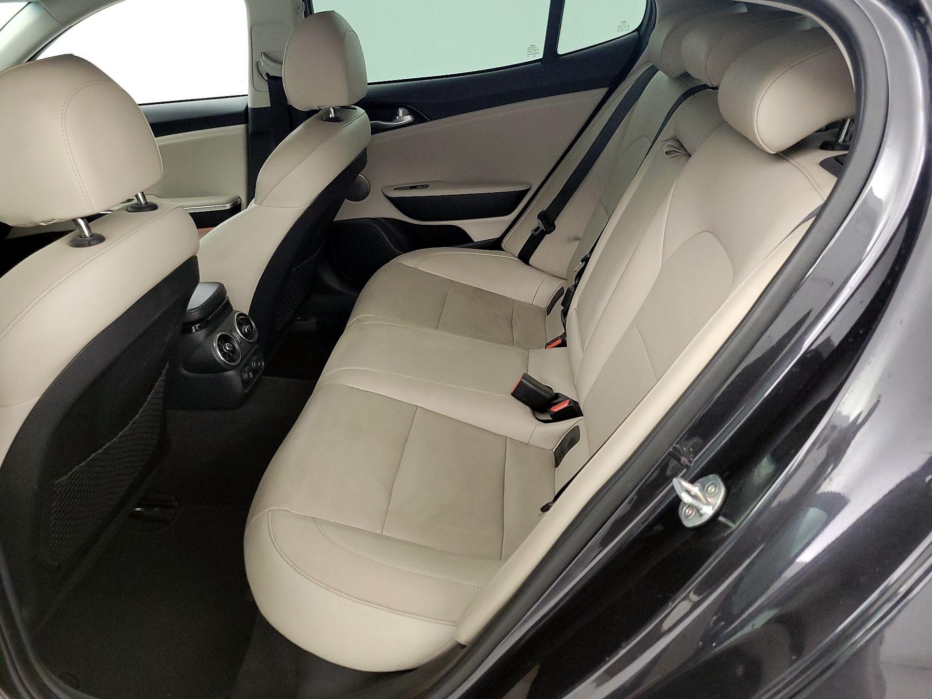 Thumbnail: 2019 Kia Stinger - 20