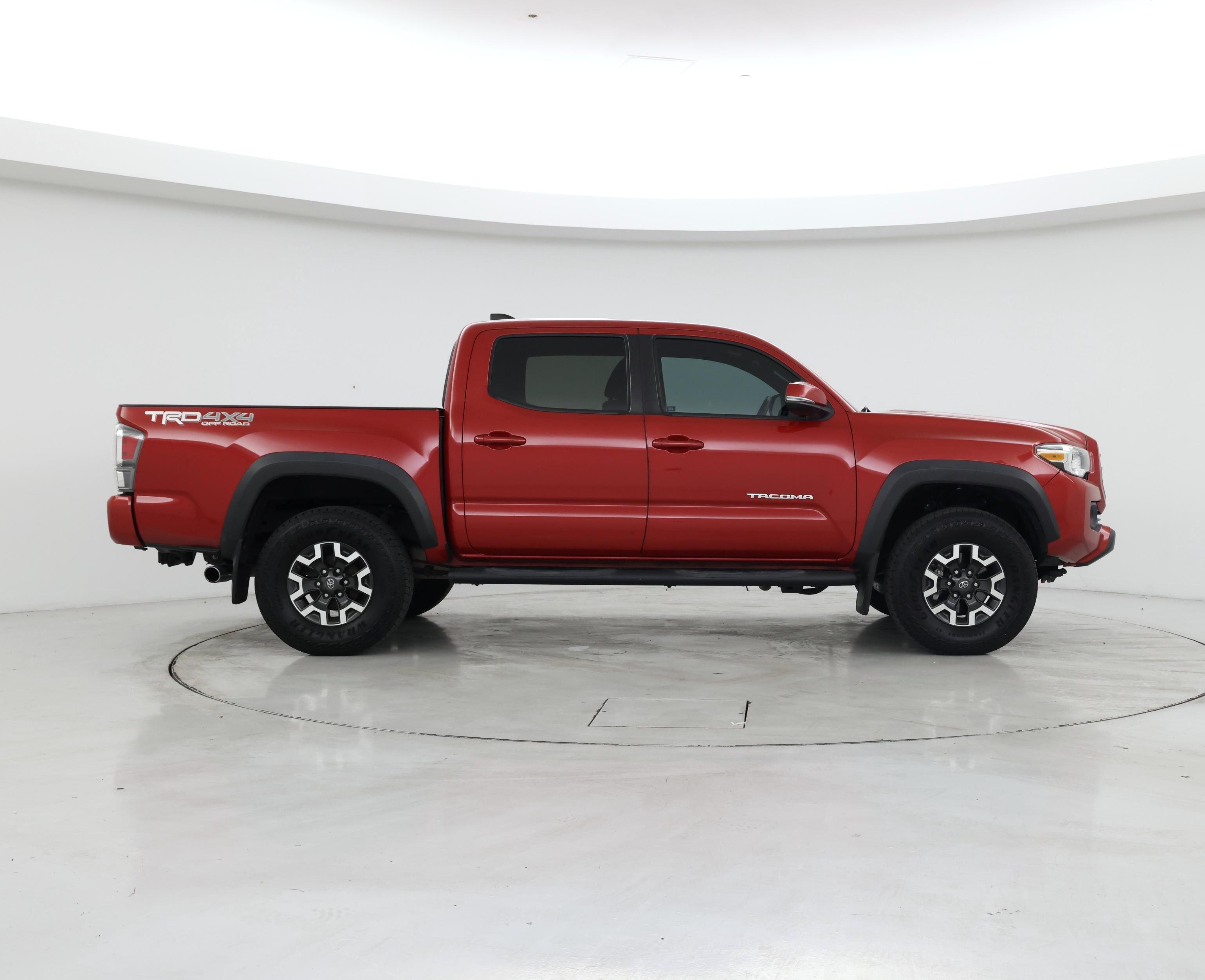 Thumbnail: 2020 Toyota Tacoma - 7
