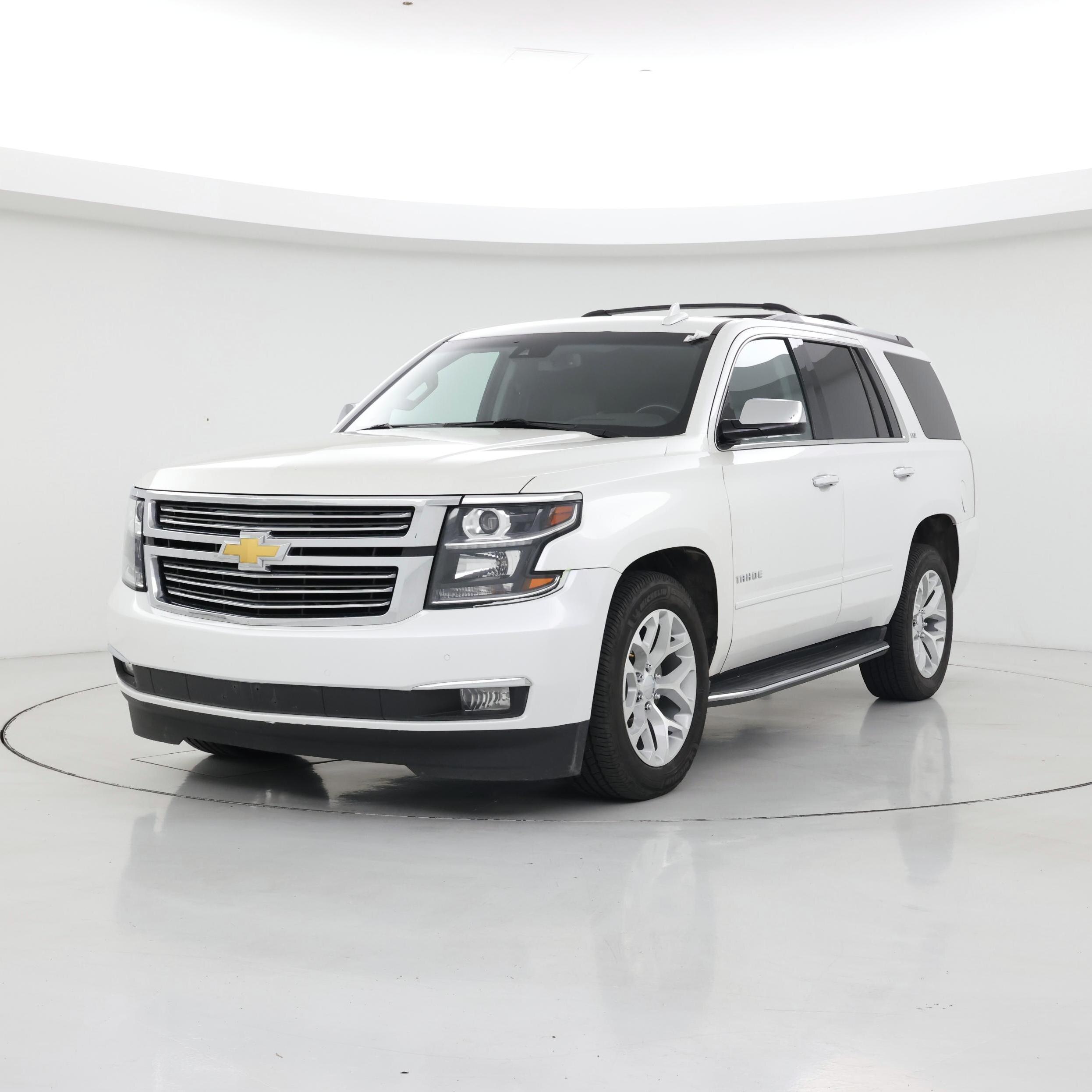 Thumbnail: 2016 Chevrolet Tahoe - 4