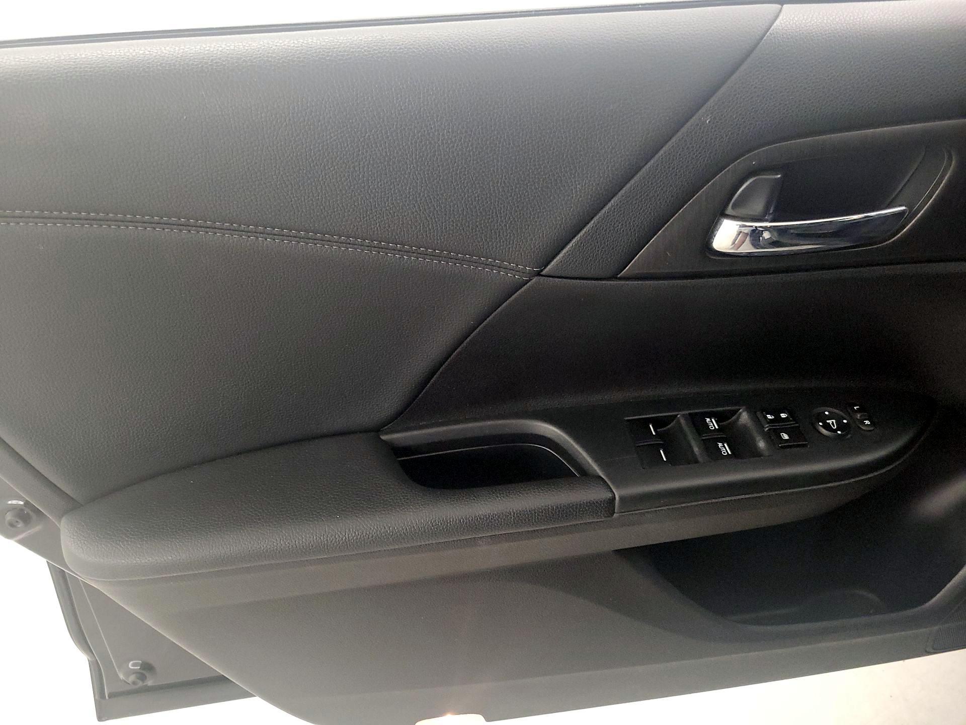 Thumbnail: 2014 Honda Accord - 12