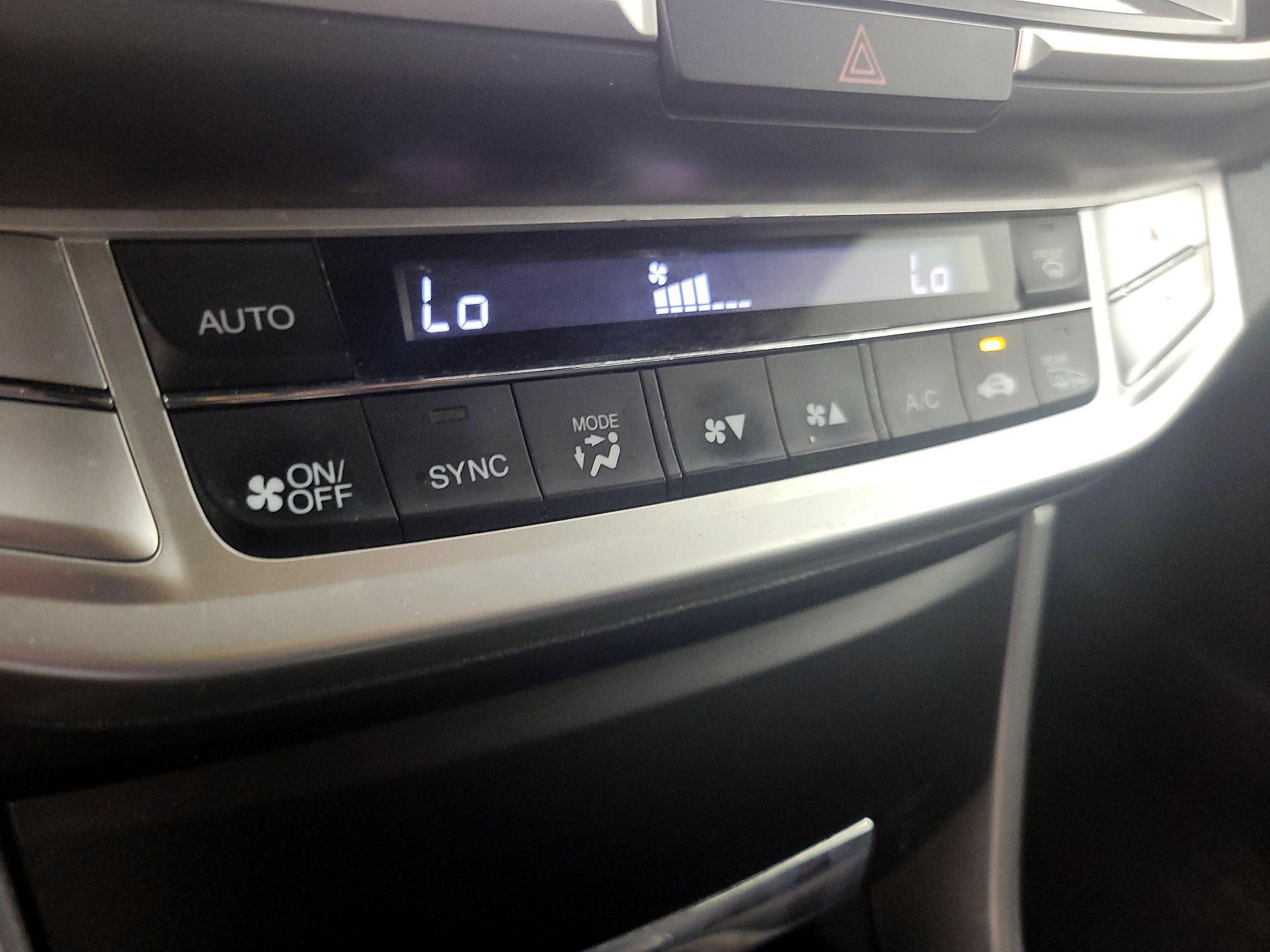 Thumbnail: 2014 Honda Accord - 16