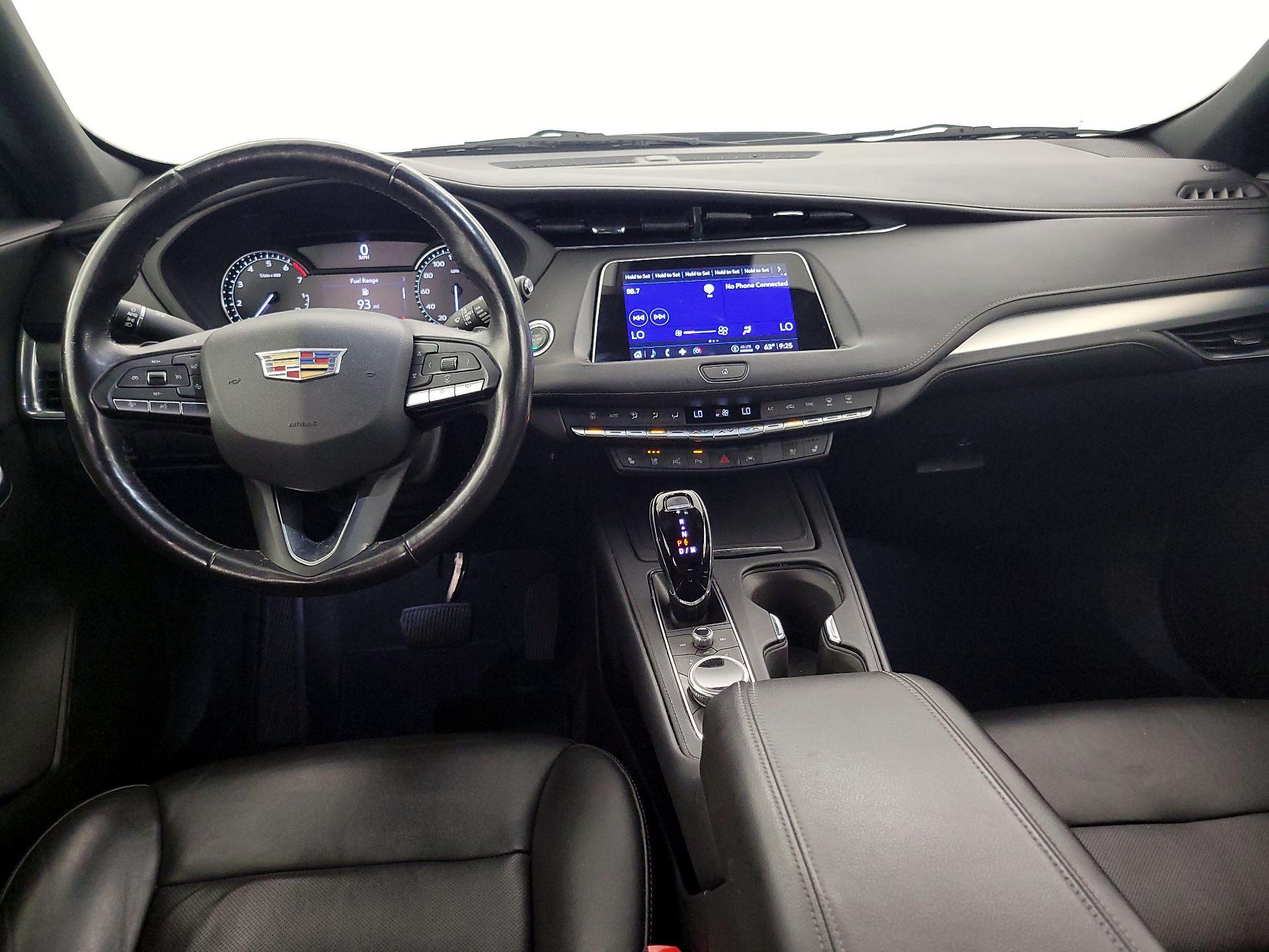 Thumbnail: 2022 Cadillac XT4 - 9