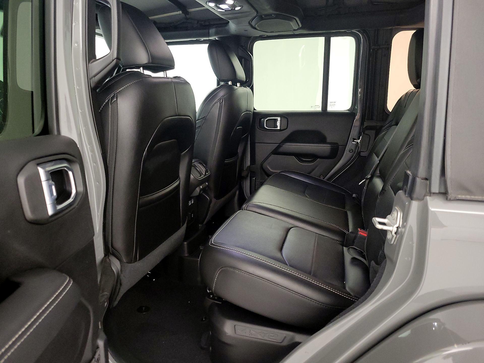 Thumbnail: 2021 Jeep Wrangler - 20