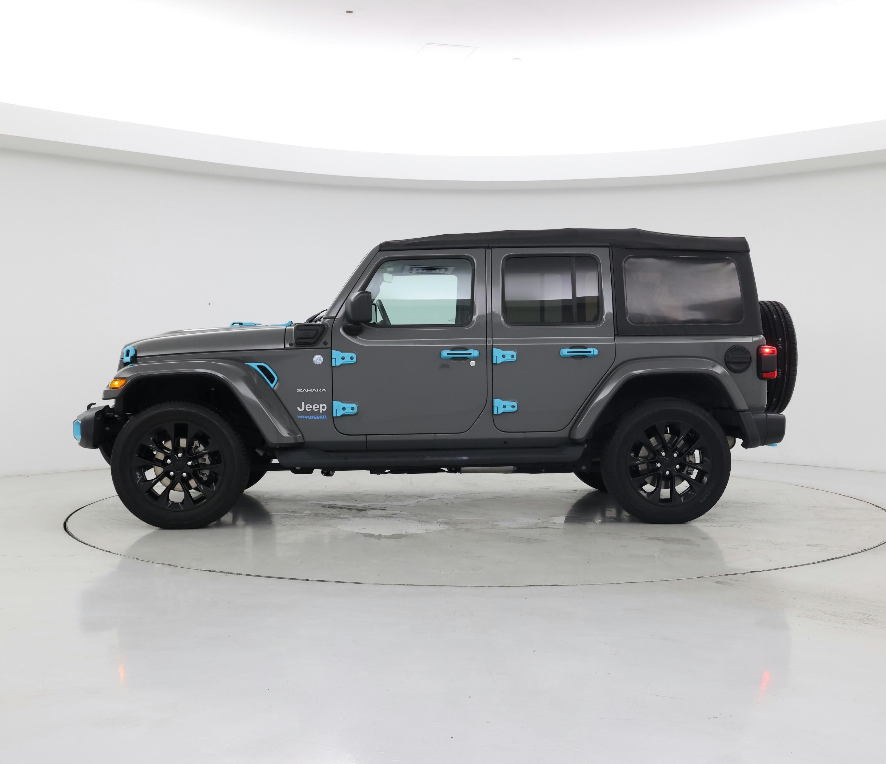 Thumbnail: 2021 Jeep Wrangler - 3
