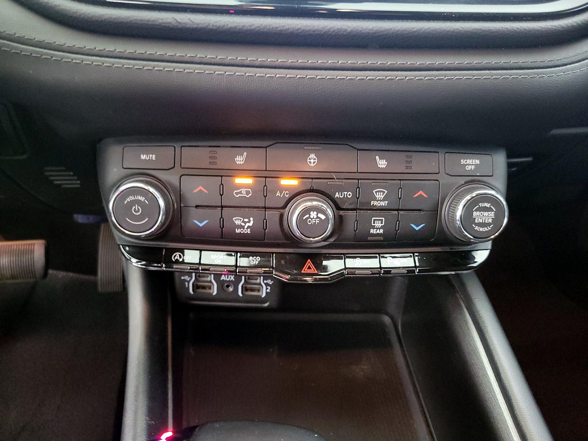Thumbnail: 2021 Dodge Durango - 16