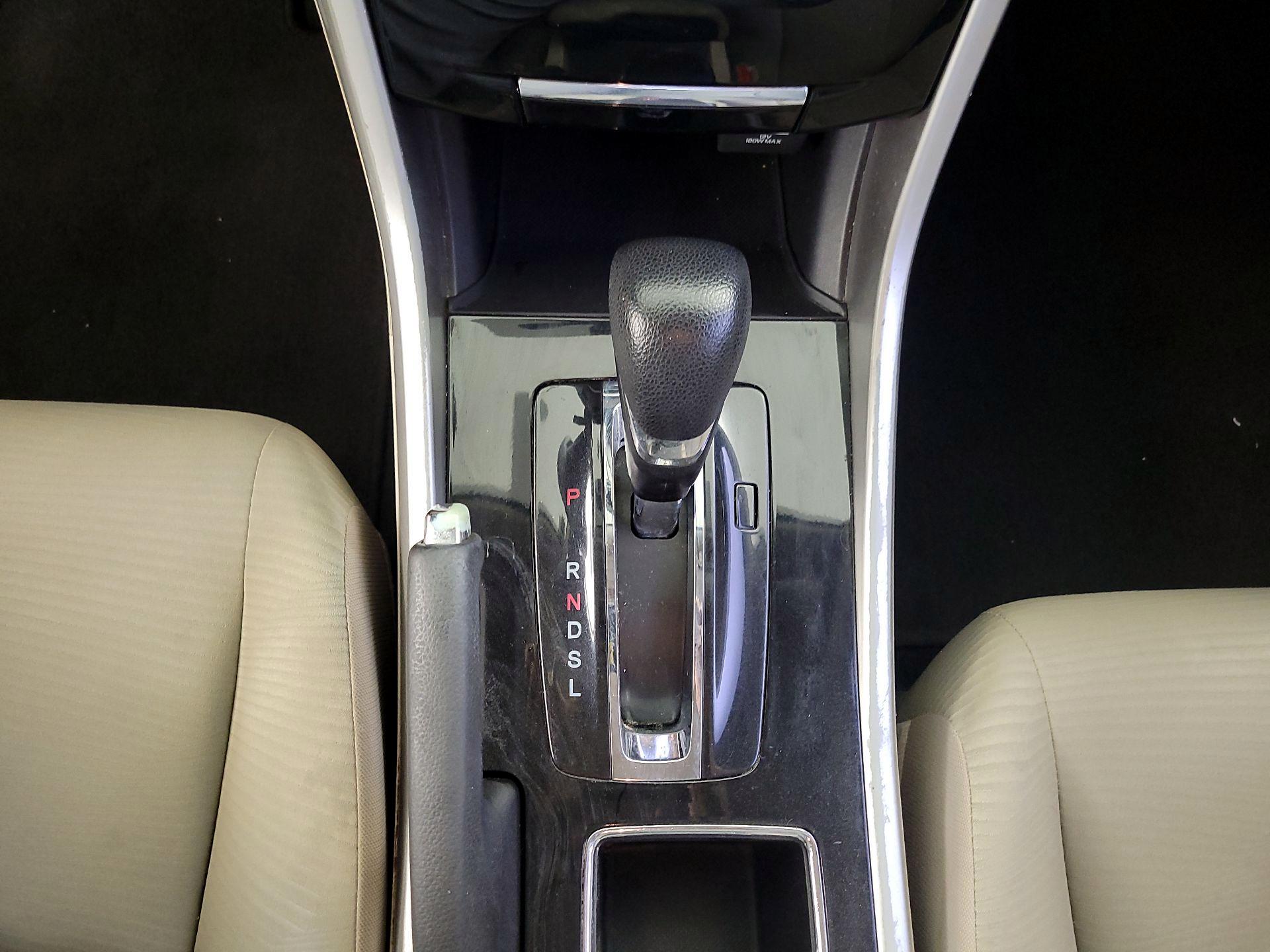 Thumbnail: 2017 Honda Accord - 17