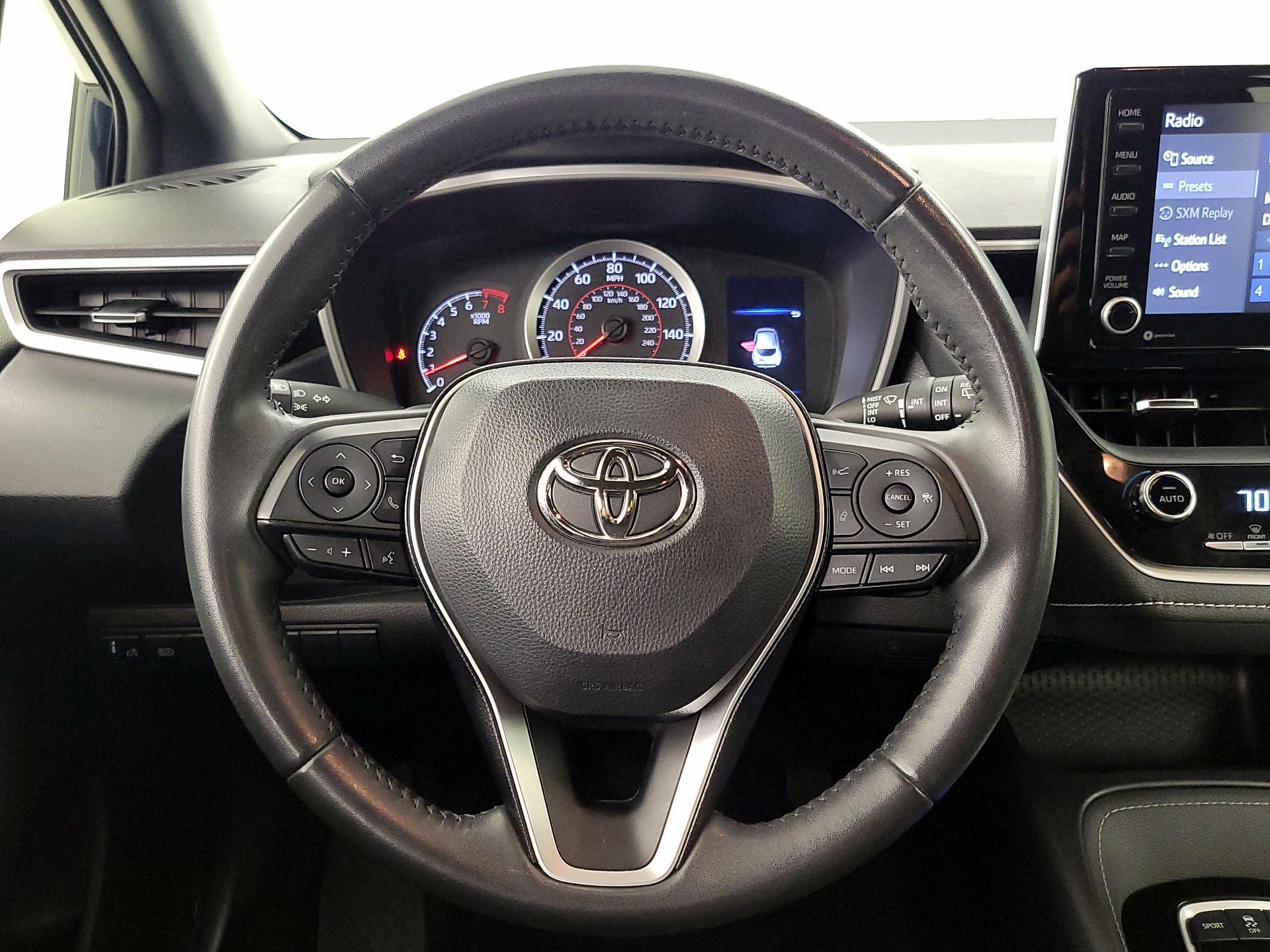 Thumbnail: 2022 Toyota Corolla - 10