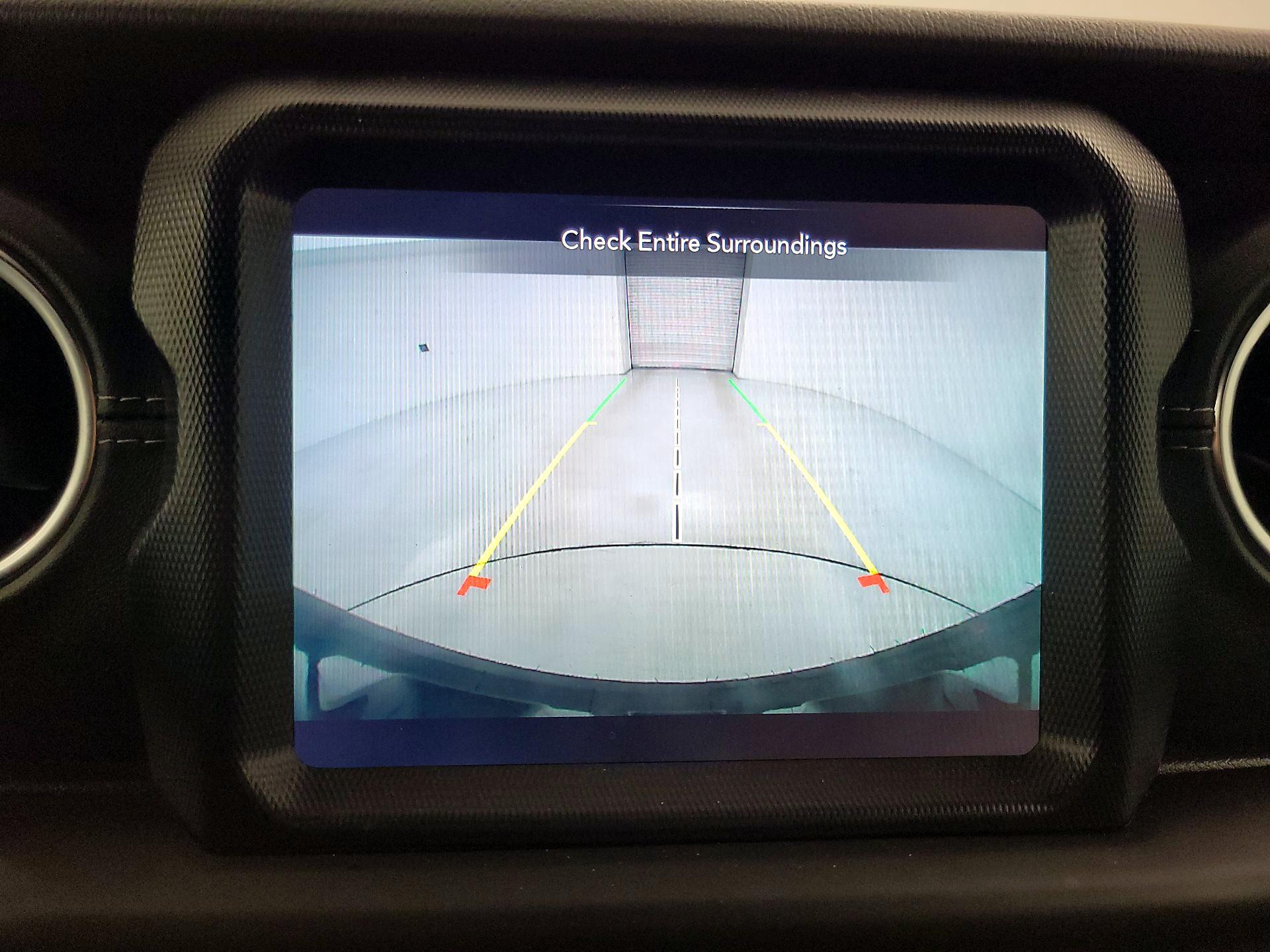 Thumbnail: 2021 Jeep Wrangler - 15