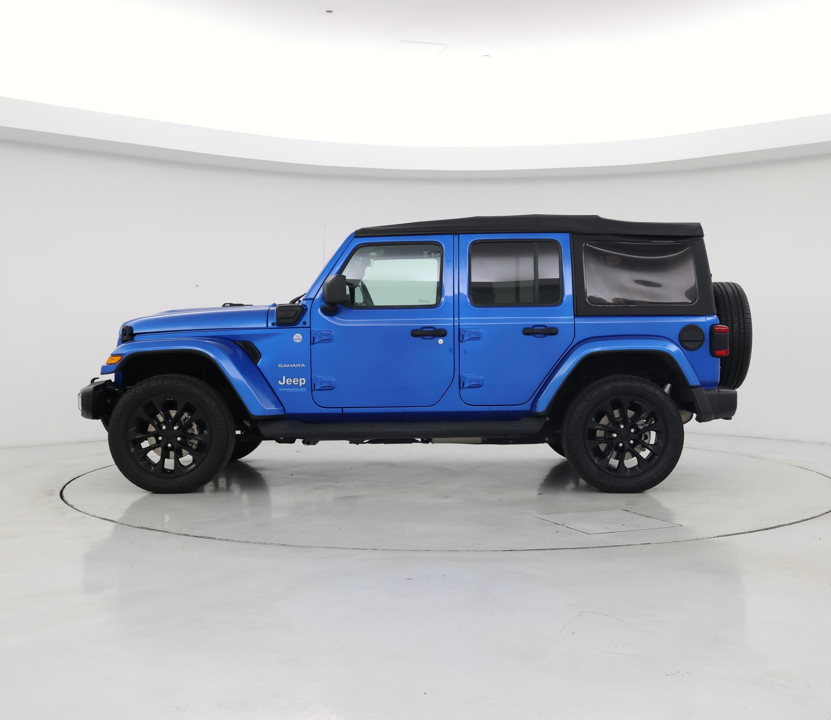 Thumbnail: 2021 Jeep Wrangler - 3