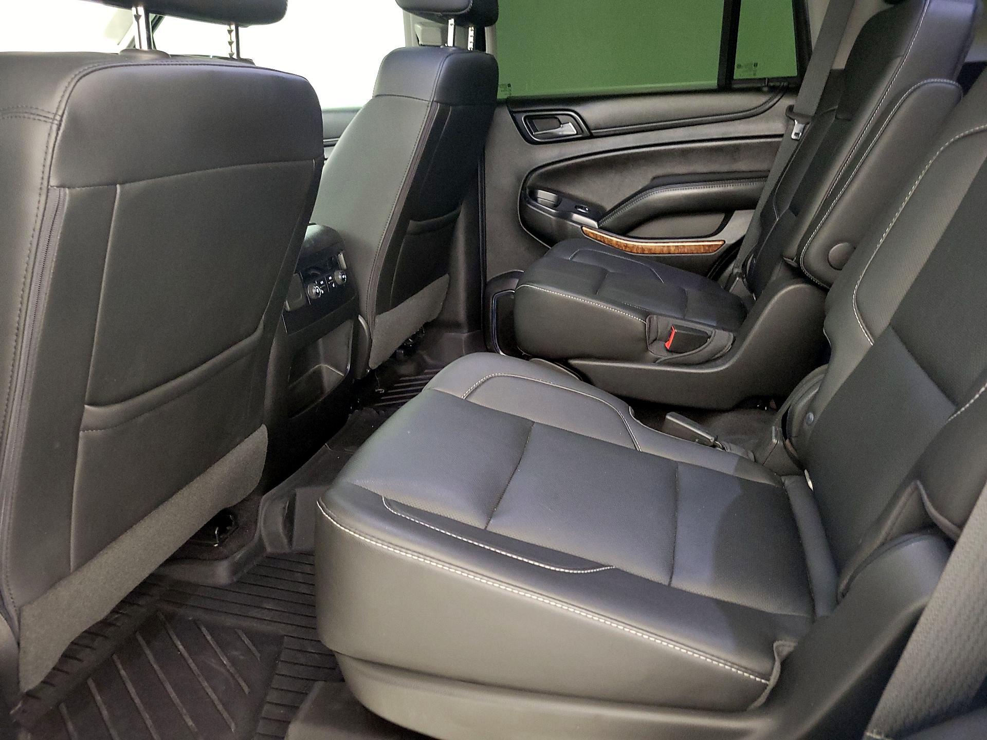 Thumbnail: 2019 Chevrolet Tahoe - 20