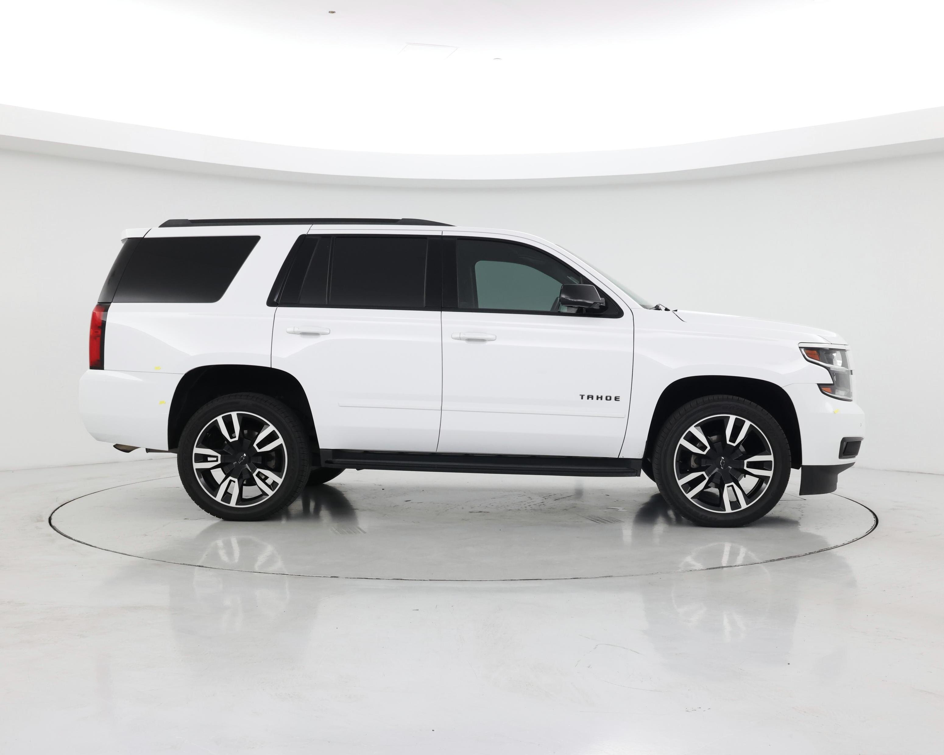 Thumbnail: 2019 Chevrolet Tahoe - 7