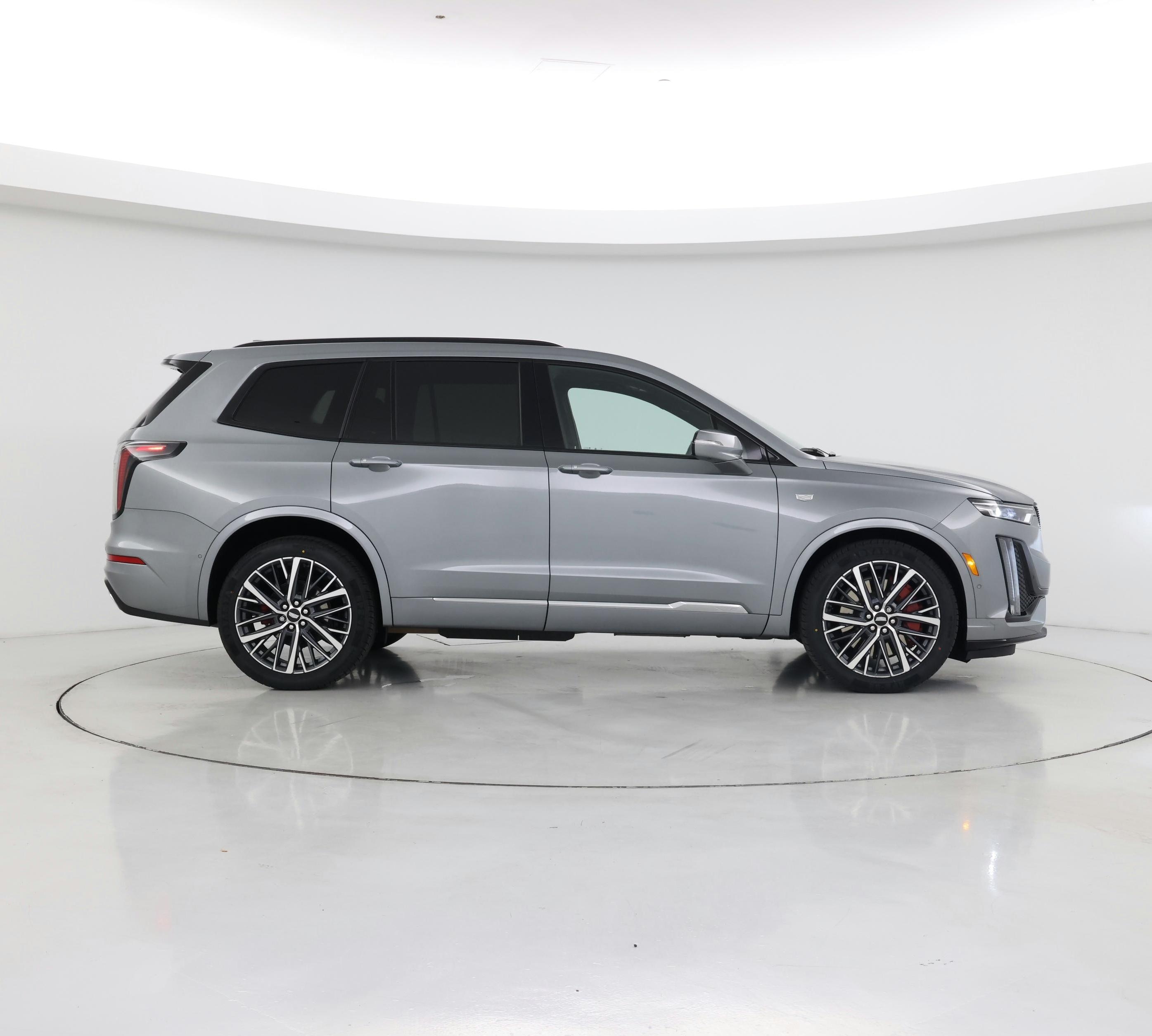 Thumbnail: 2023 Cadillac XT6 - 7