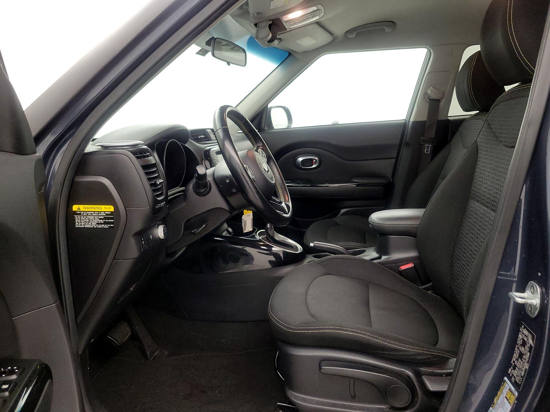 Thumbnail: 2015 Kia Soul - 11