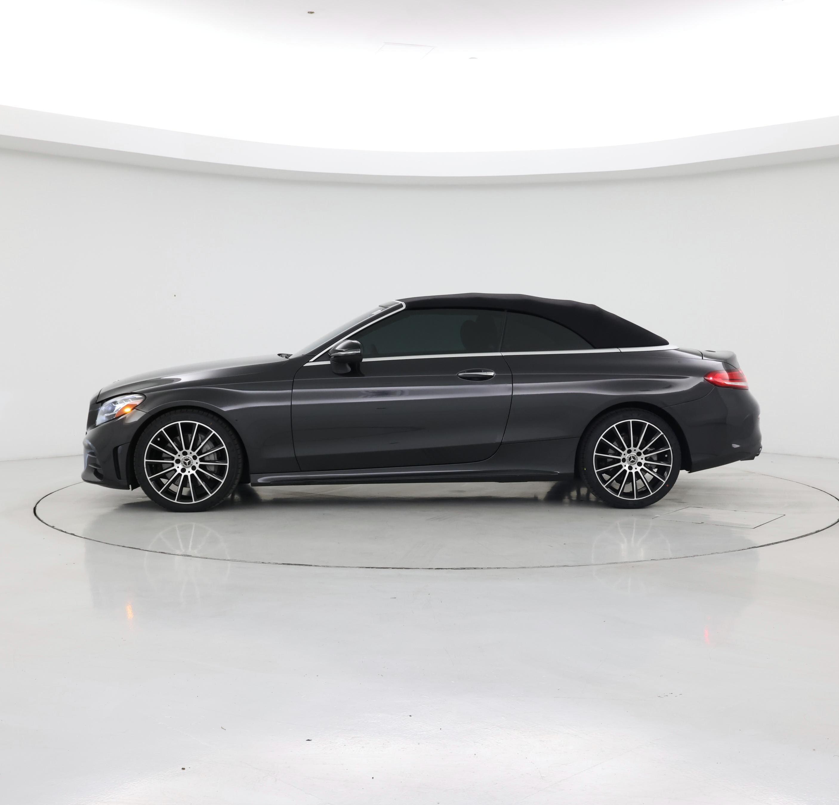 Thumbnail: 2023 Mercedes-Benz C-Class - 3