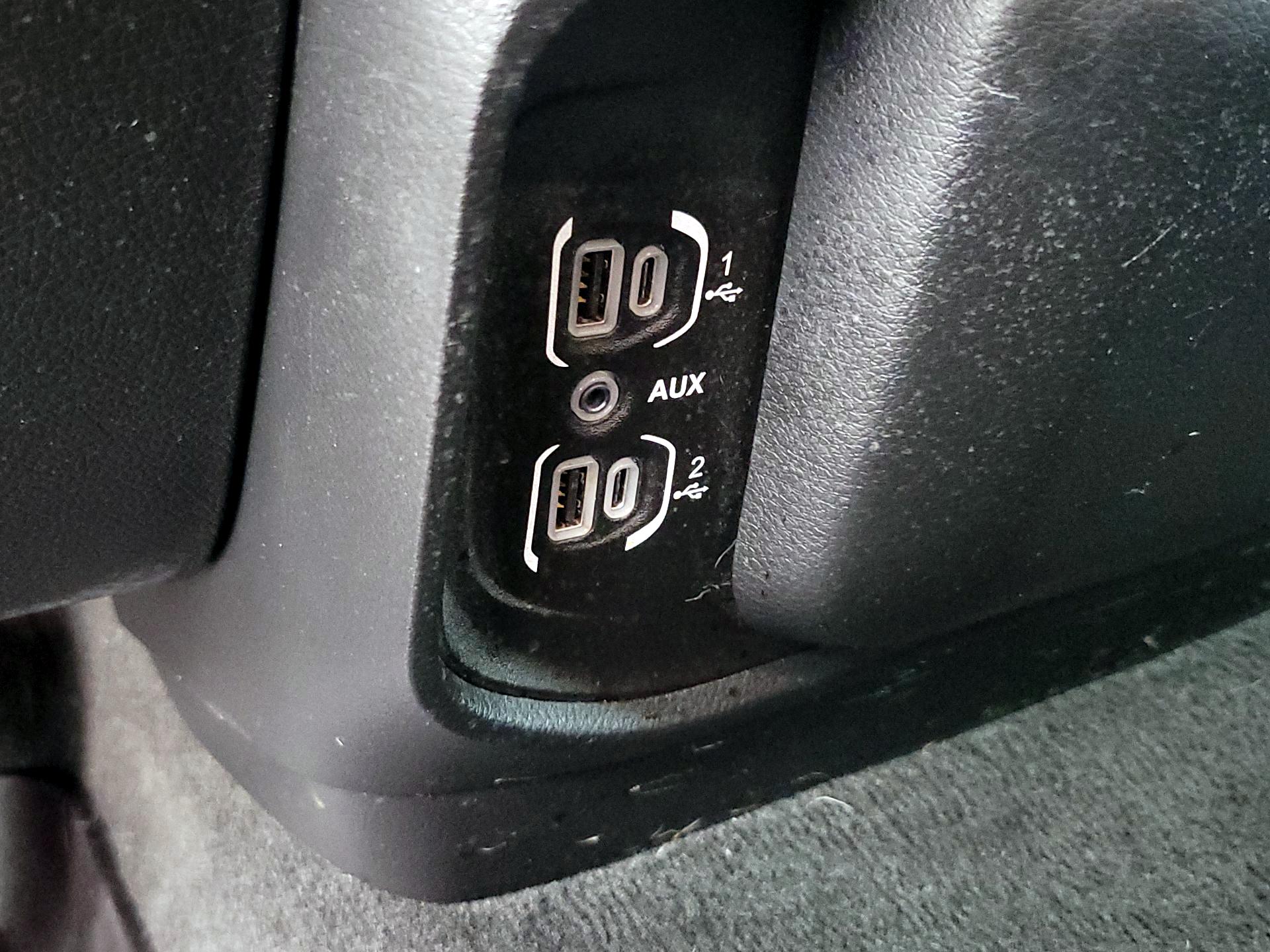 Thumbnail: 2021 RAM 1500 - 18