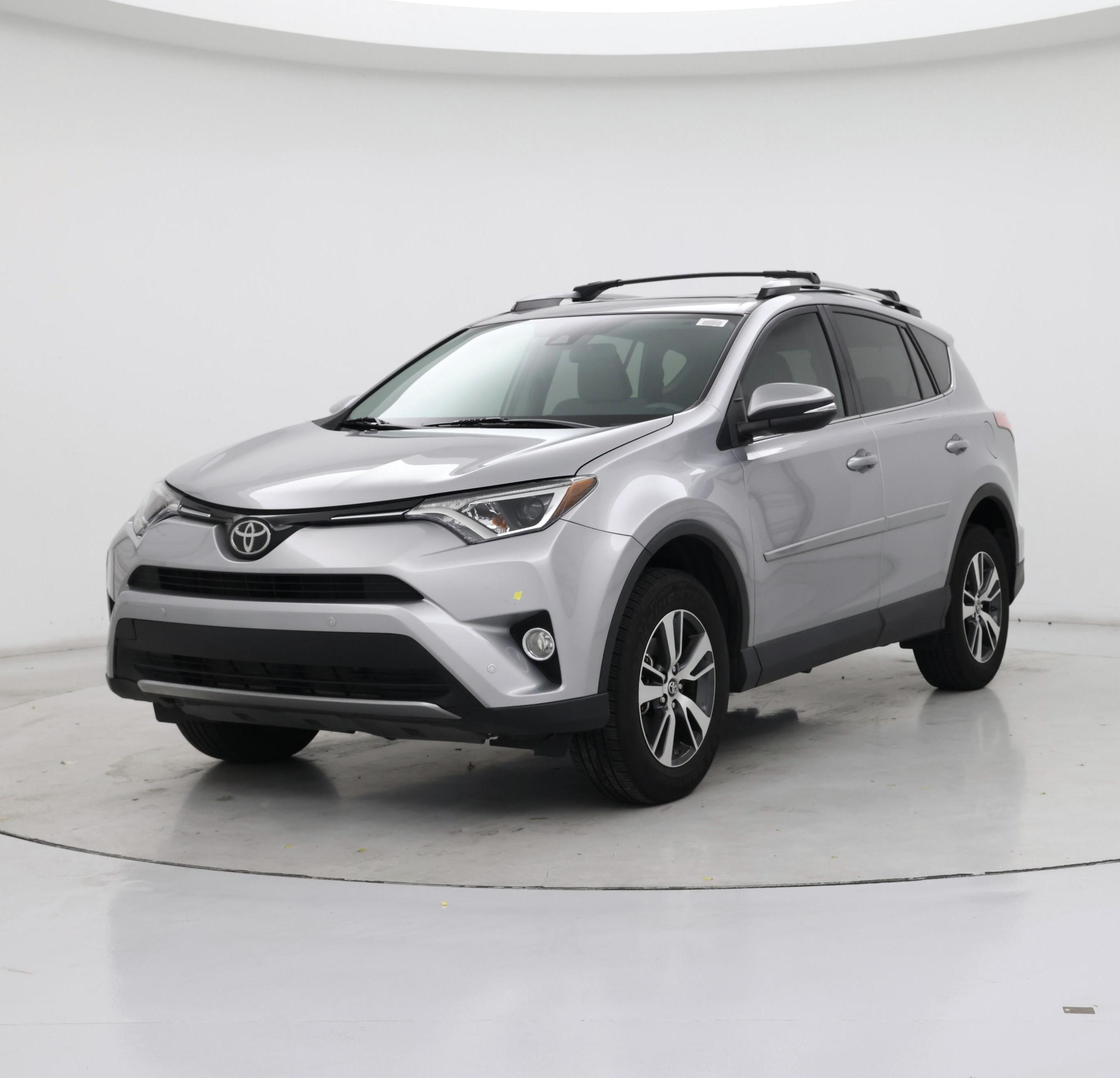 Thumbnail: 2017 Toyota RAV4 - 4
