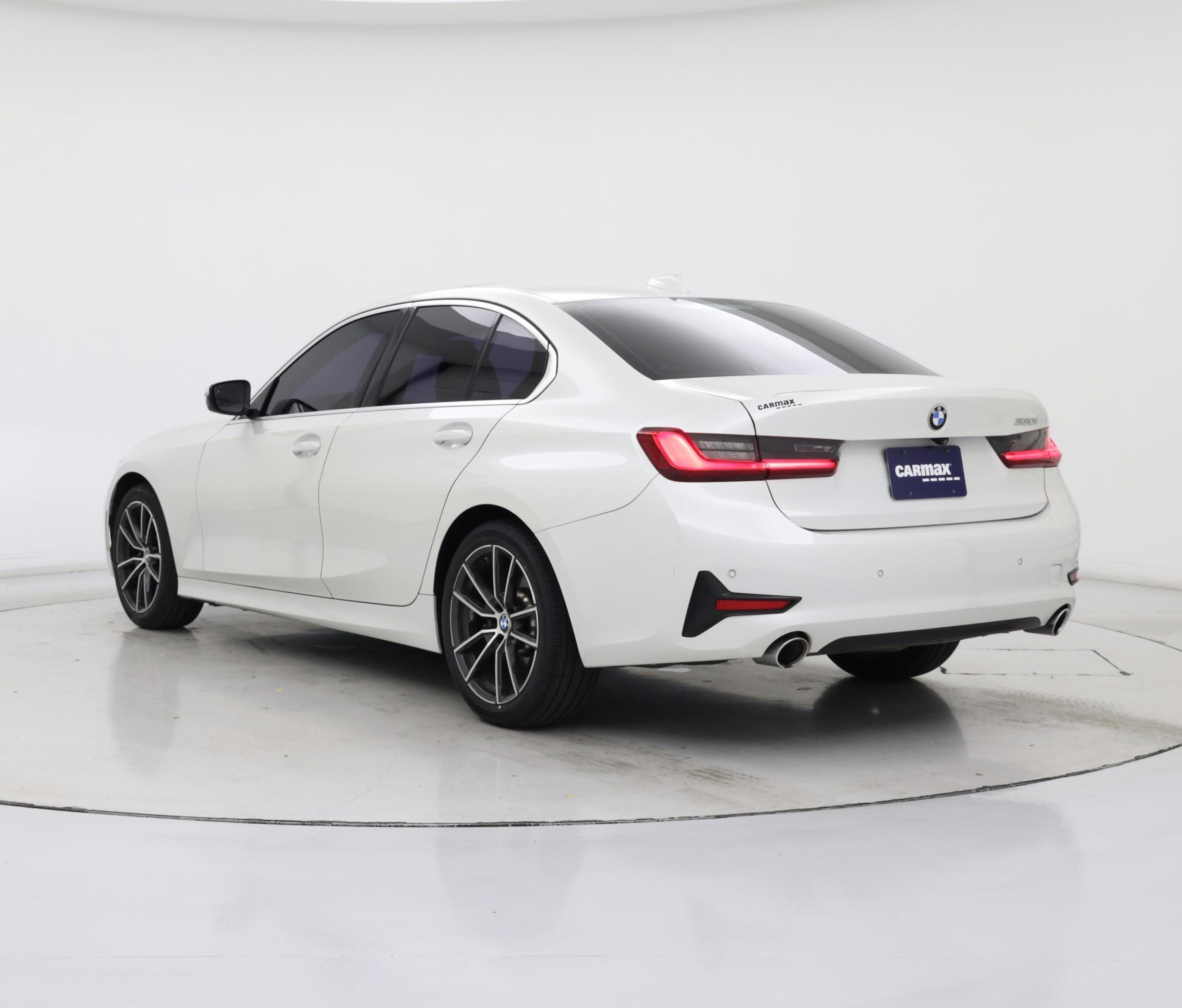 Thumbnail: 2019 BMW 3 Series - 2