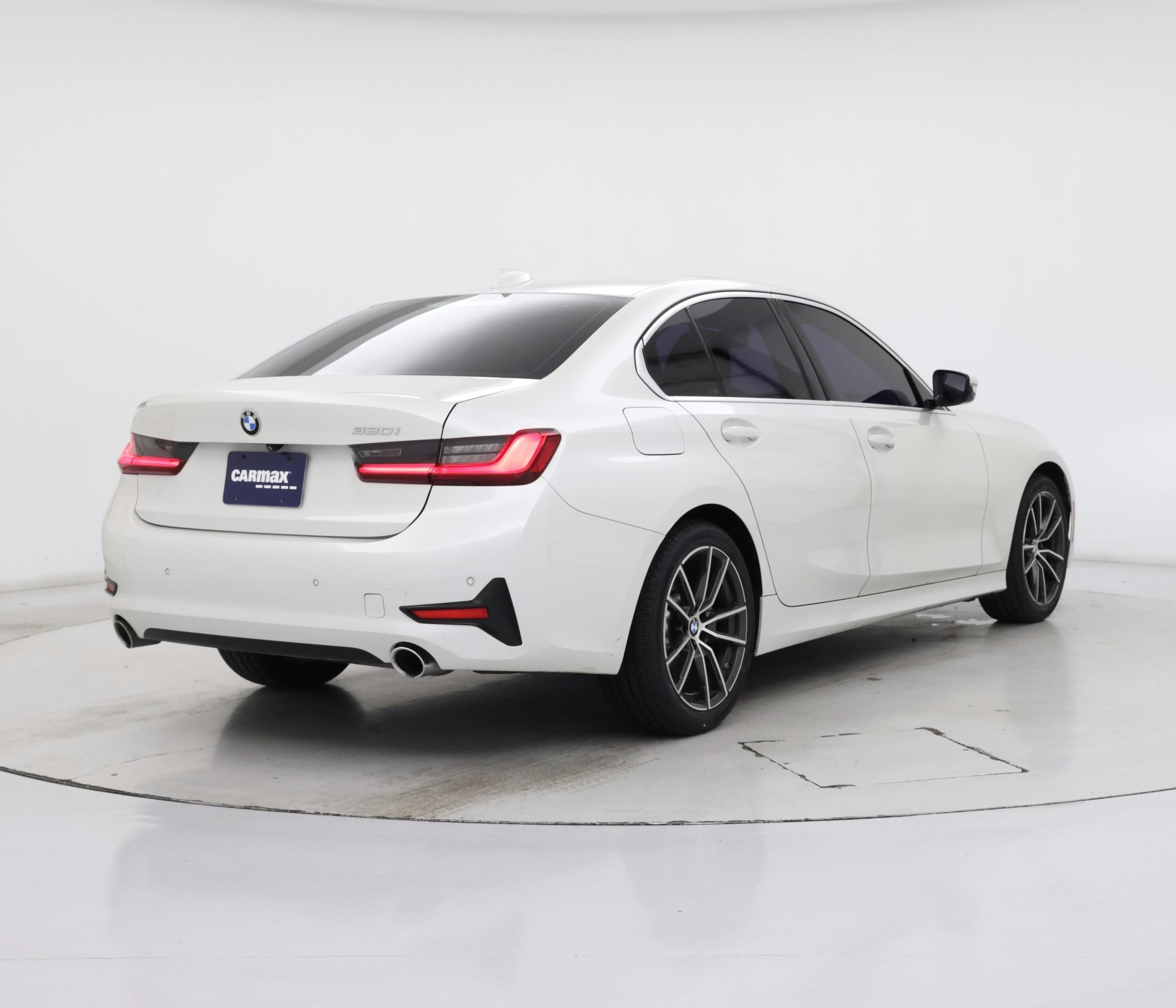 Thumbnail: 2019 BMW 3 Series - 8