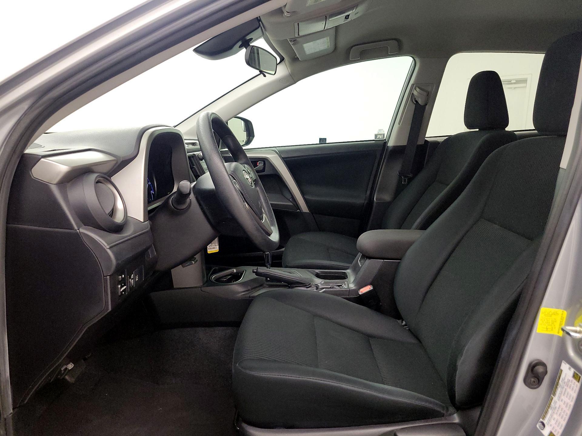 Thumbnail: 2017 Toyota RAV4 - 11