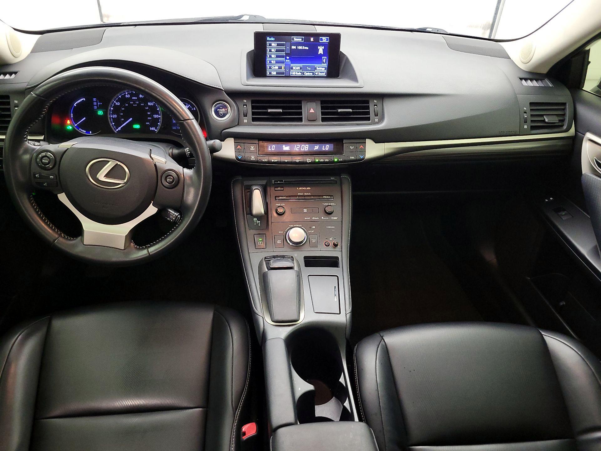 Thumbnail: 2014 Lexus CT - 9