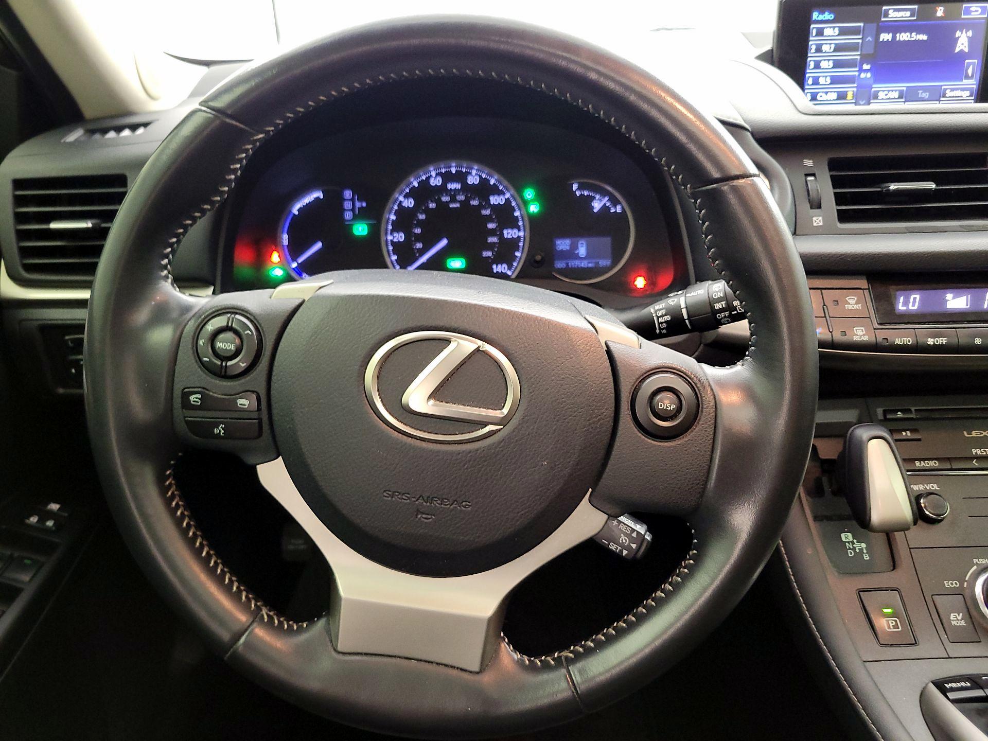Thumbnail: 2014 Lexus CT - 10