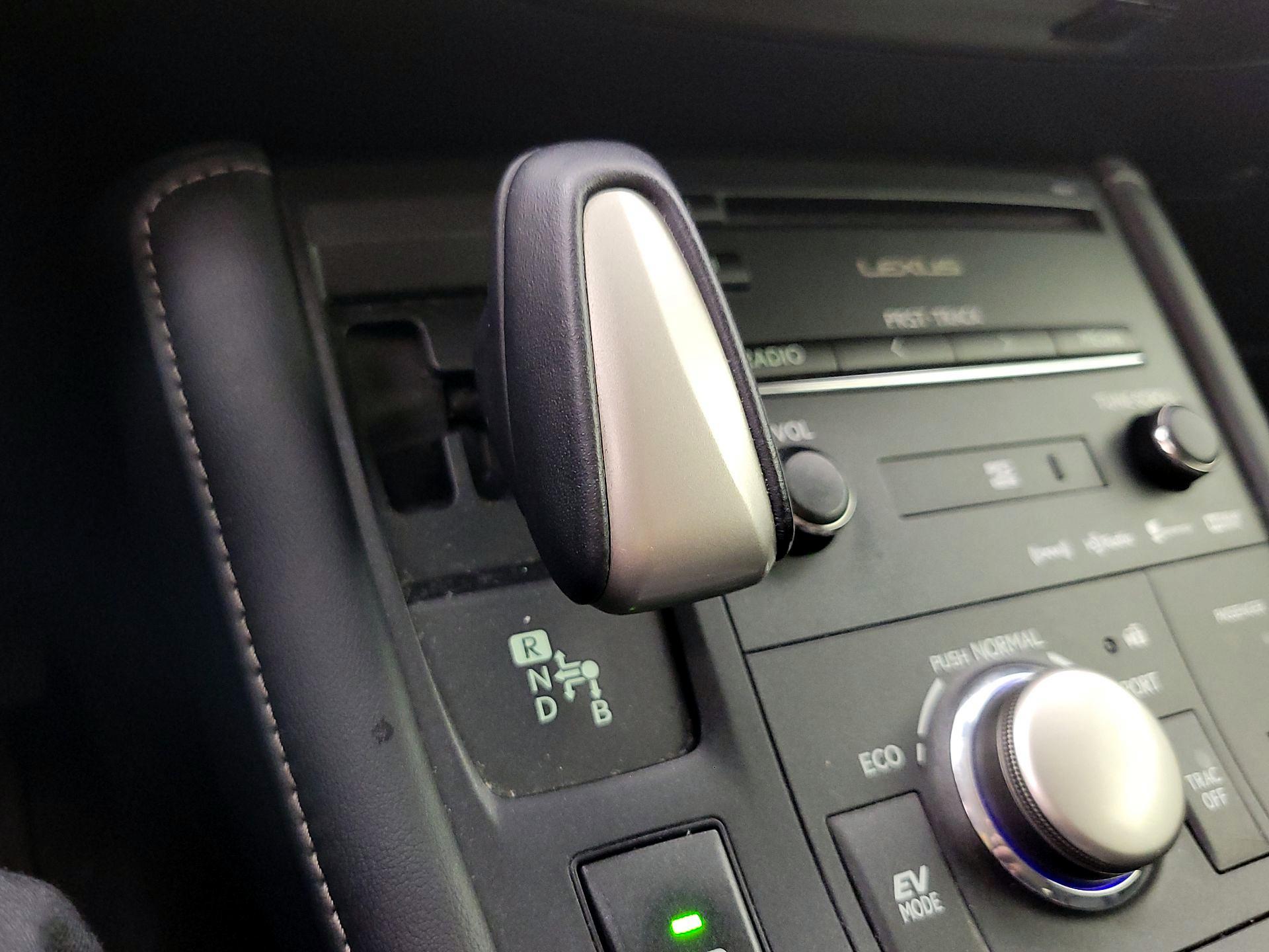Thumbnail: 2014 Lexus CT - 17