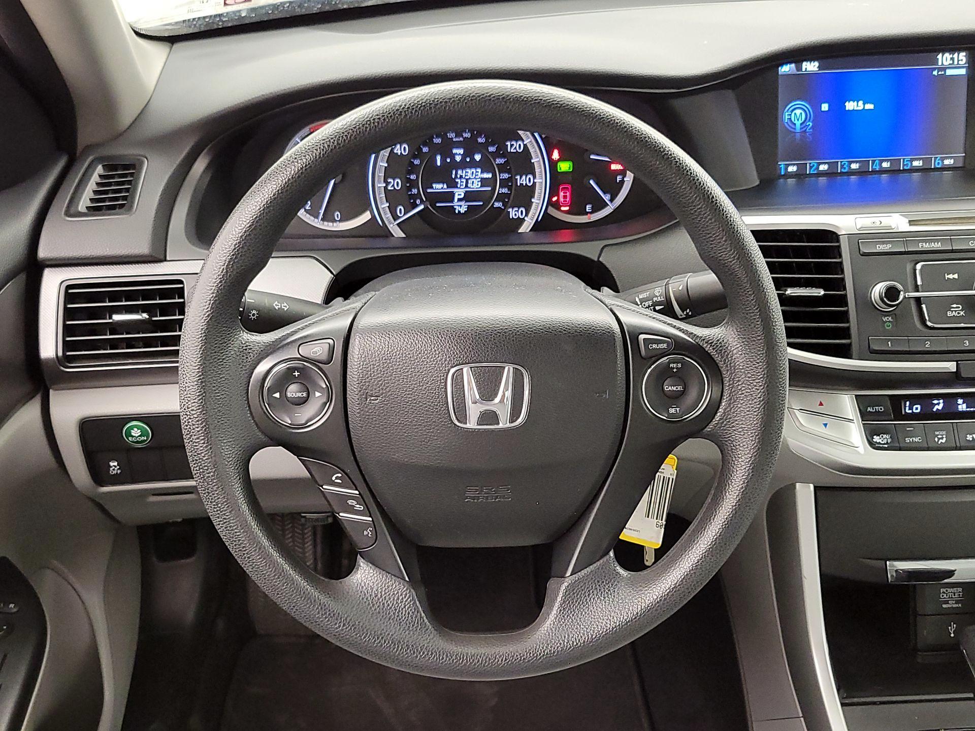 Thumbnail: 2015 Honda Accord - 10