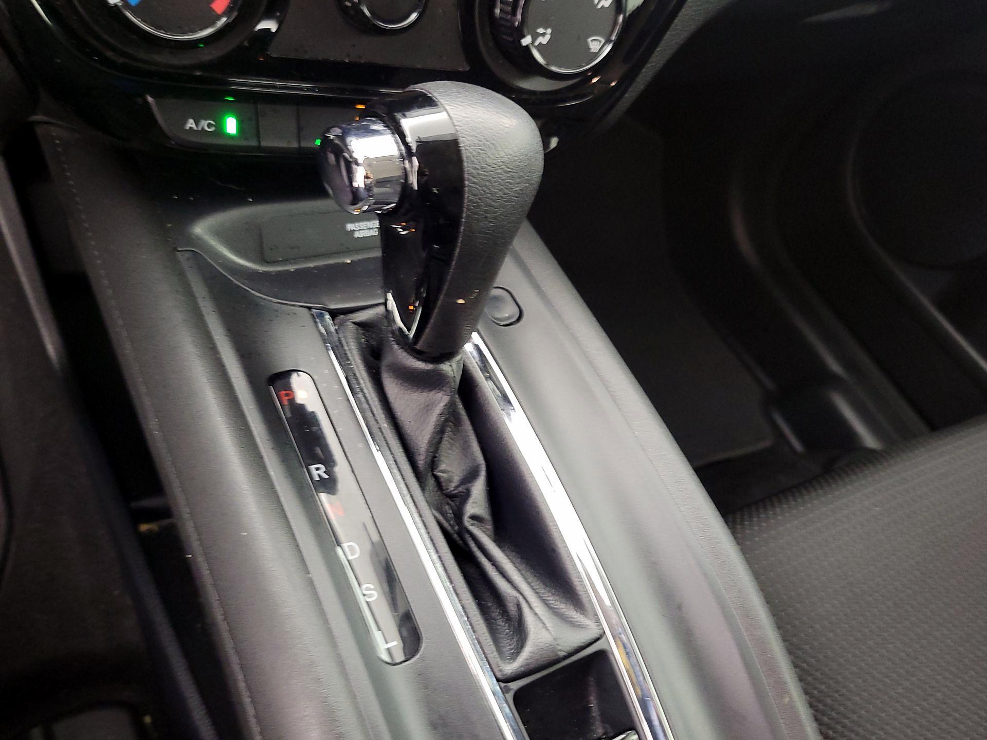 Thumbnail: 2022 Honda HR-V - 17