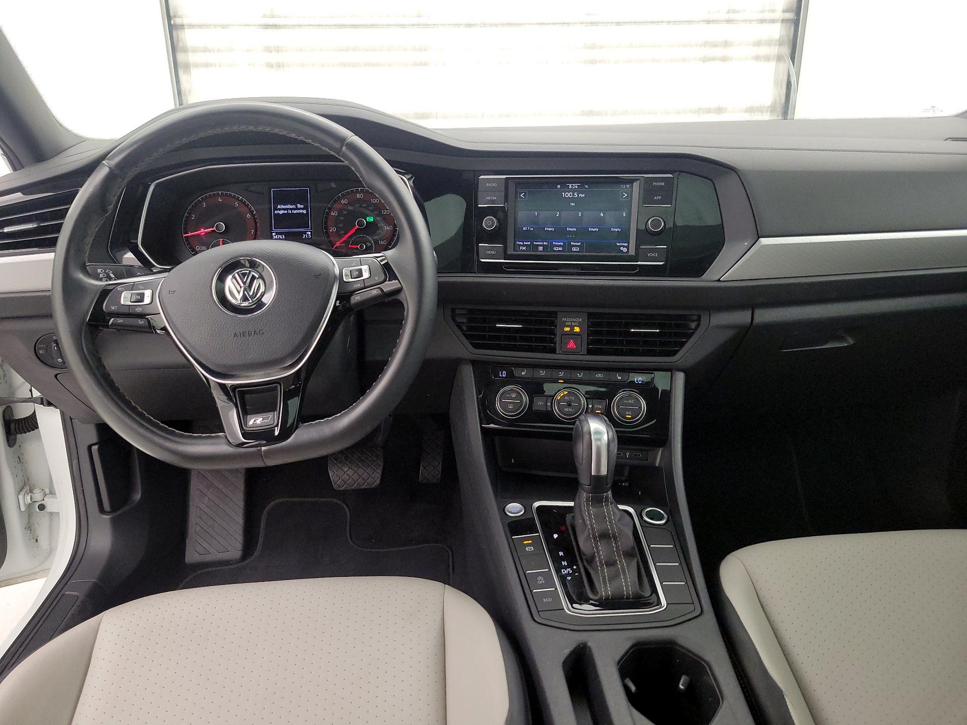 Thumbnail: 2020 Volkswagen Jetta - 9