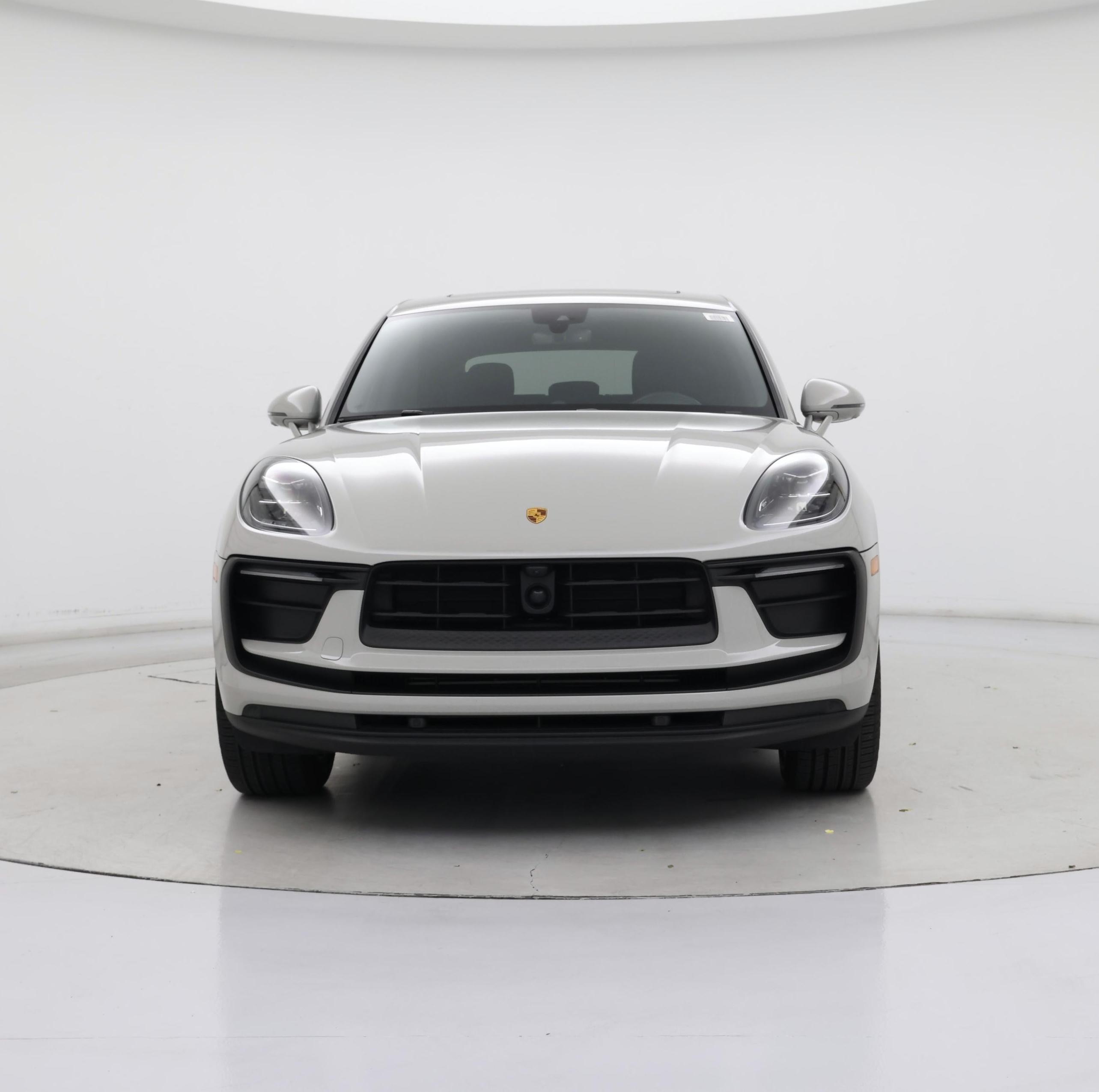 Thumbnail: 2023 Porsche Macan - 5