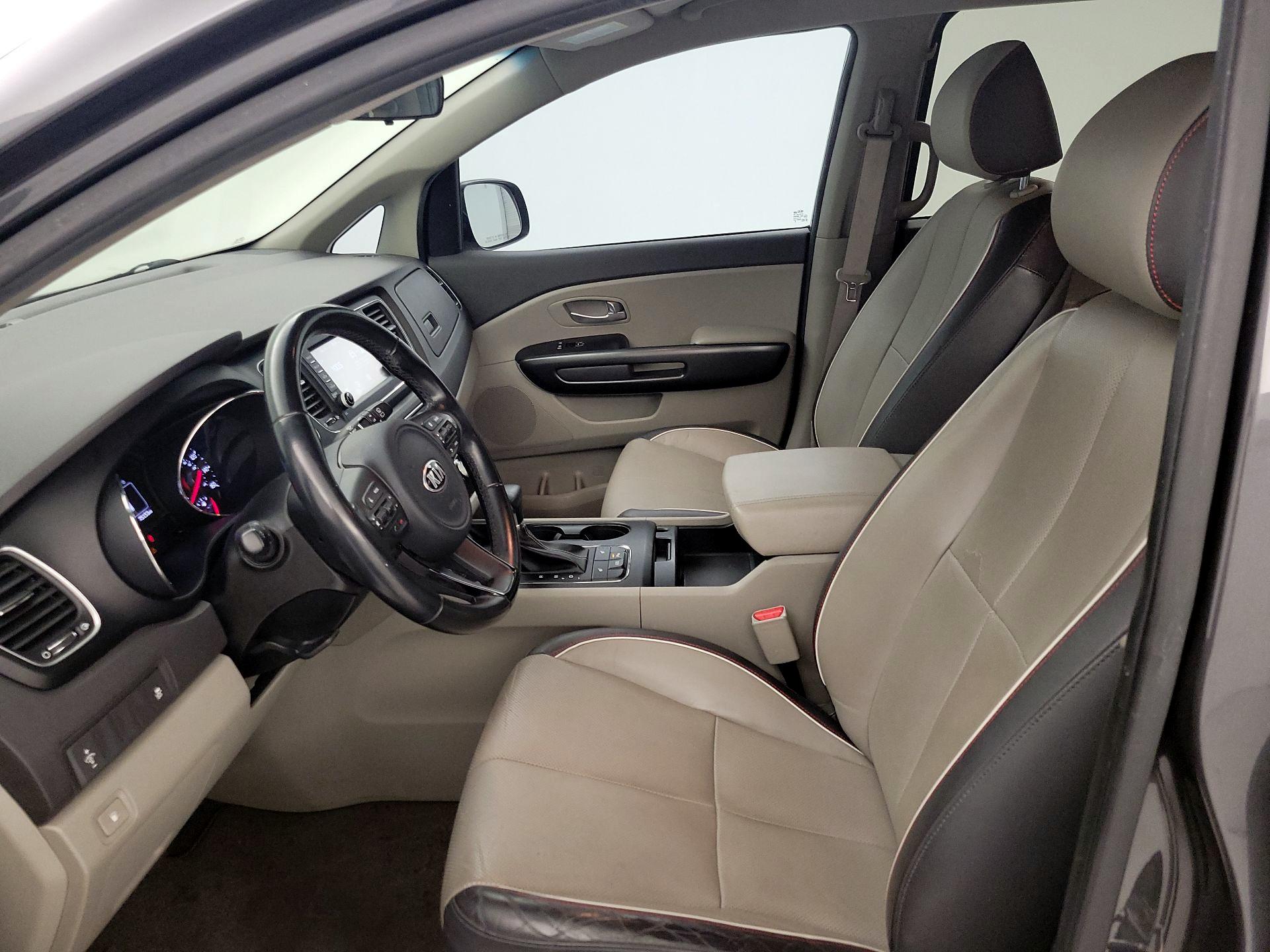 Thumbnail: 2018 Kia Sedona - 11