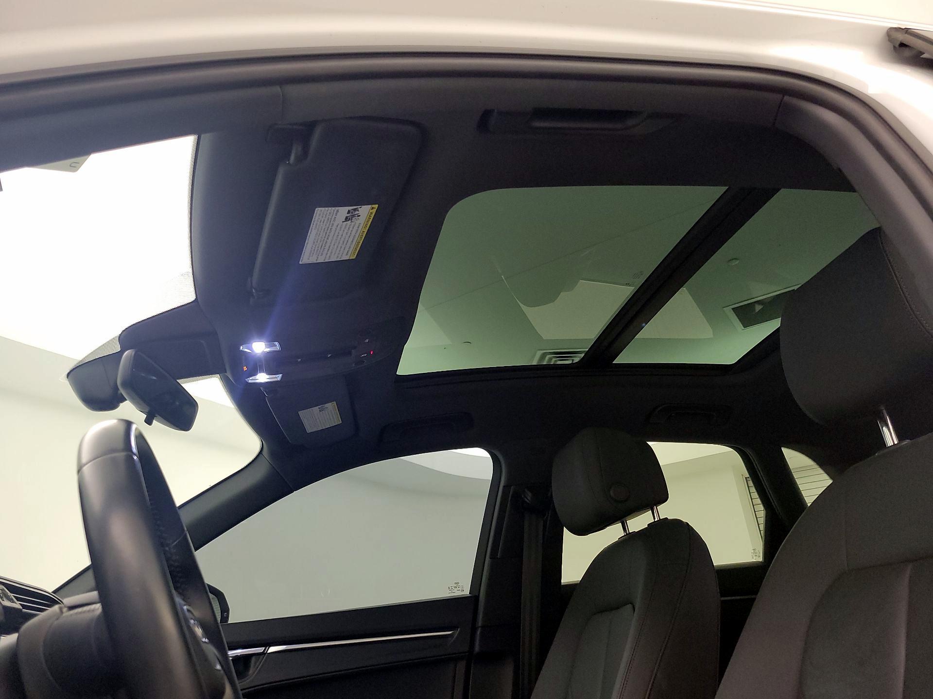 Thumbnail: 2020 Audi Q3 - 19