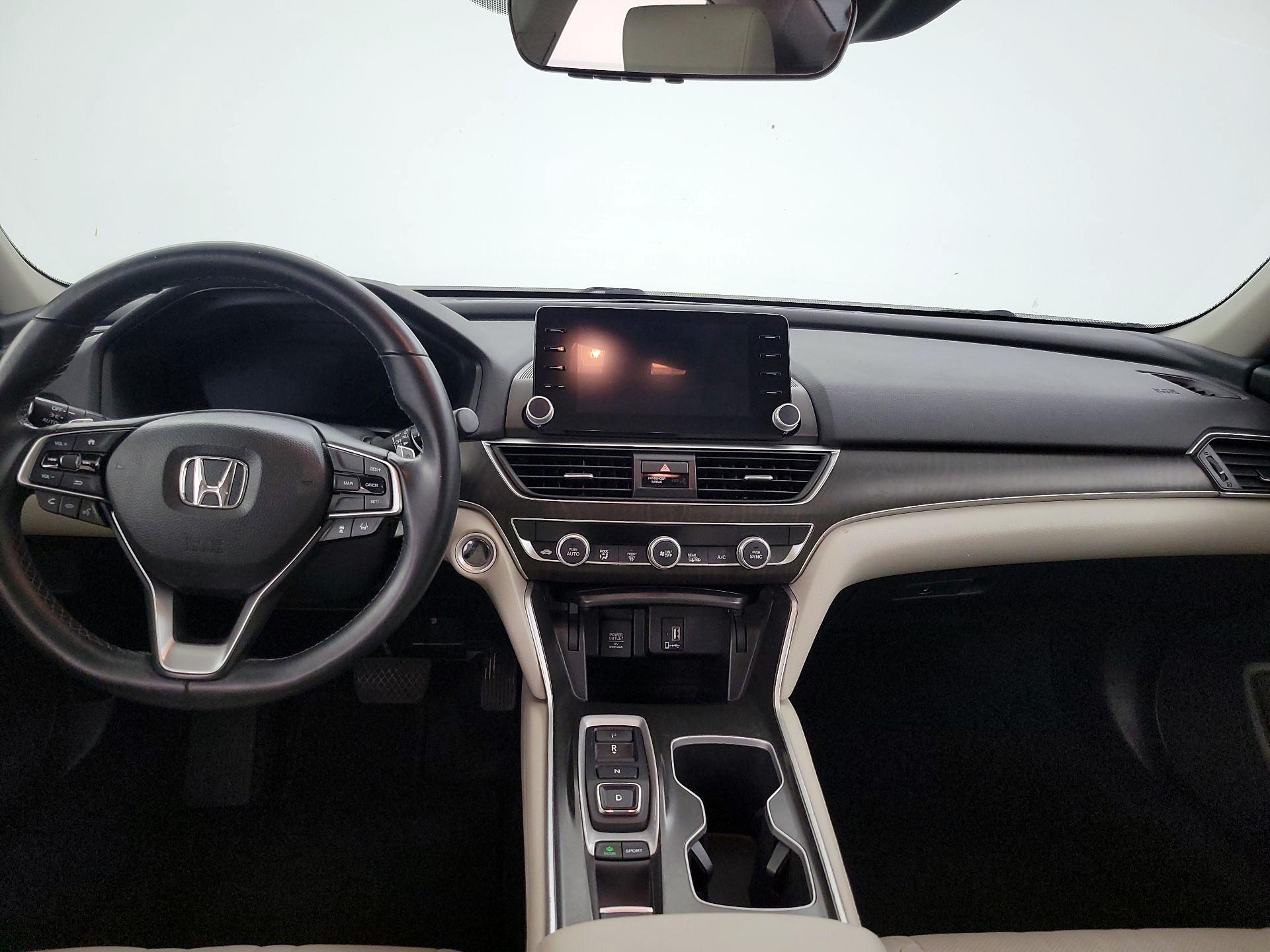 Thumbnail: 2018 Honda Accord - 9