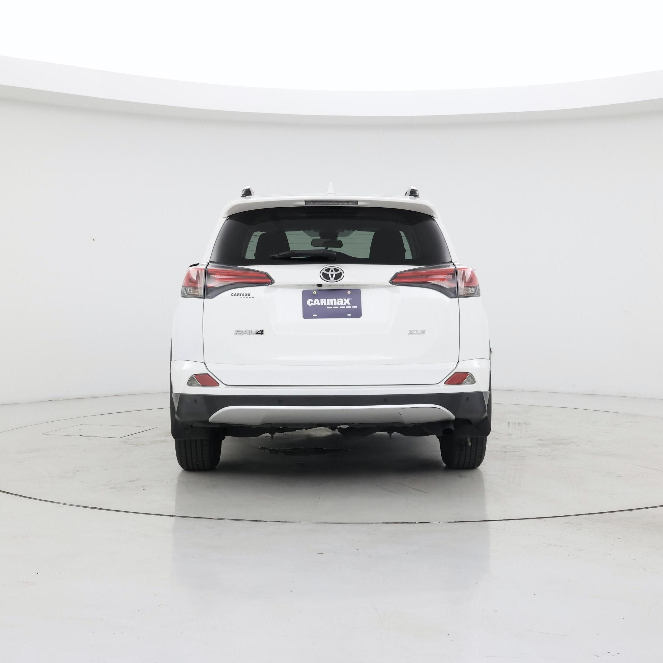 Thumbnail: 2016 Toyota RAV4 - 6