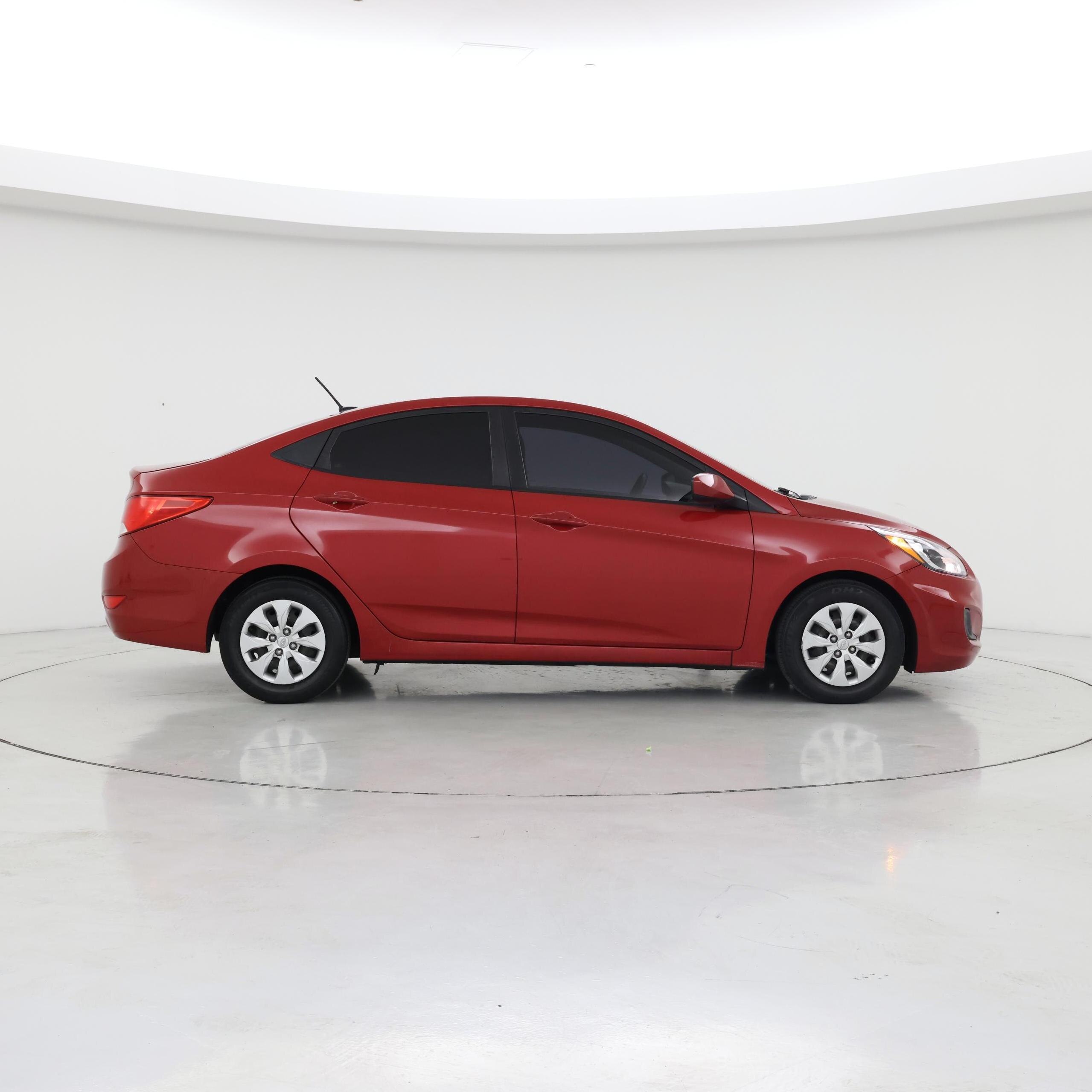Thumbnail: 2017 Hyundai Accent - 7