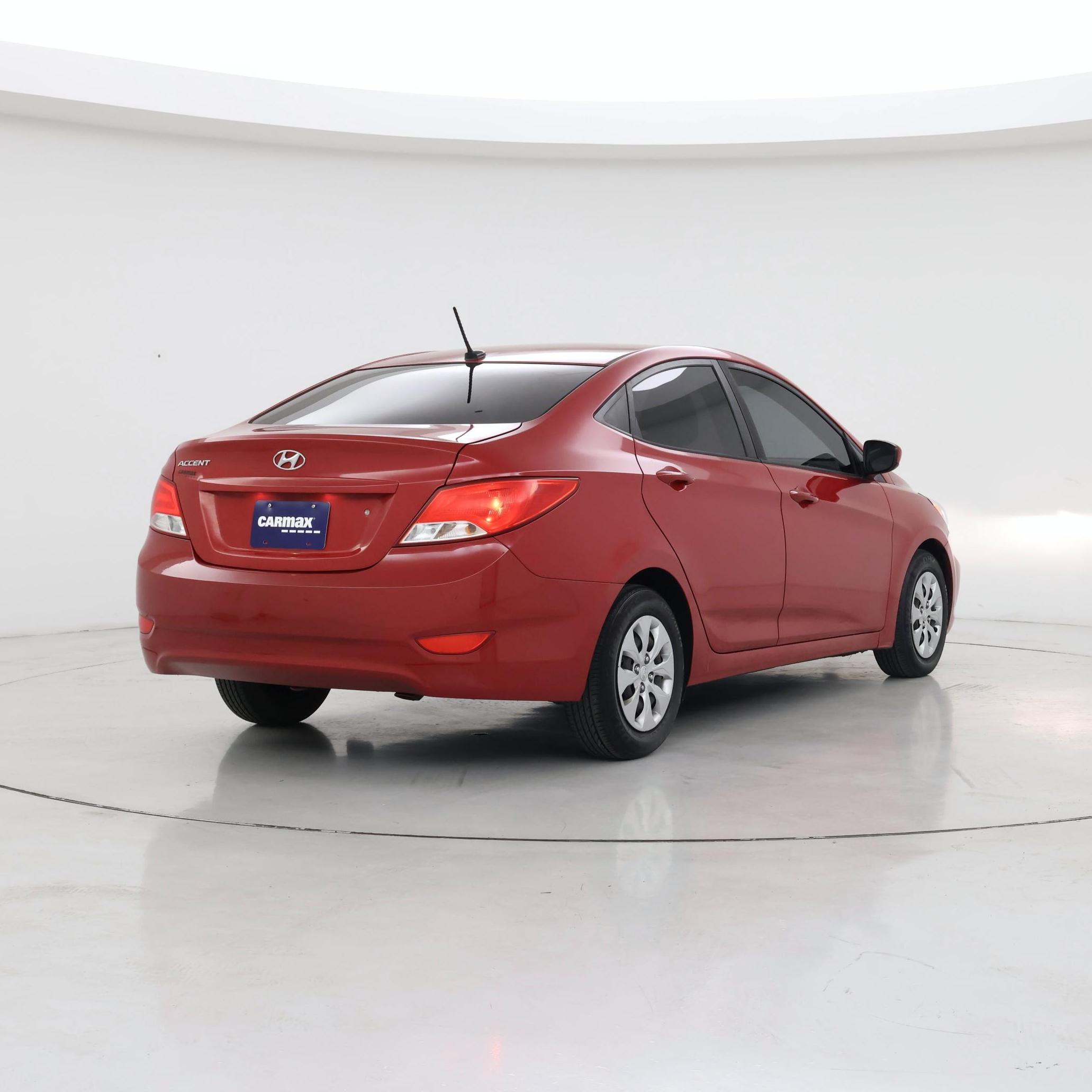 Thumbnail: 2017 Hyundai Accent - 8