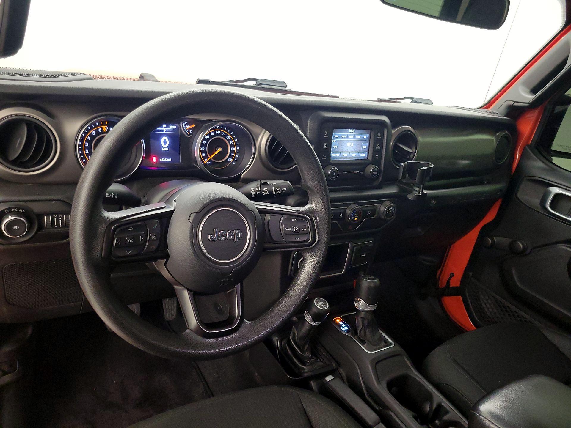 Thumbnail: 2019 Jeep Wrangler - 9