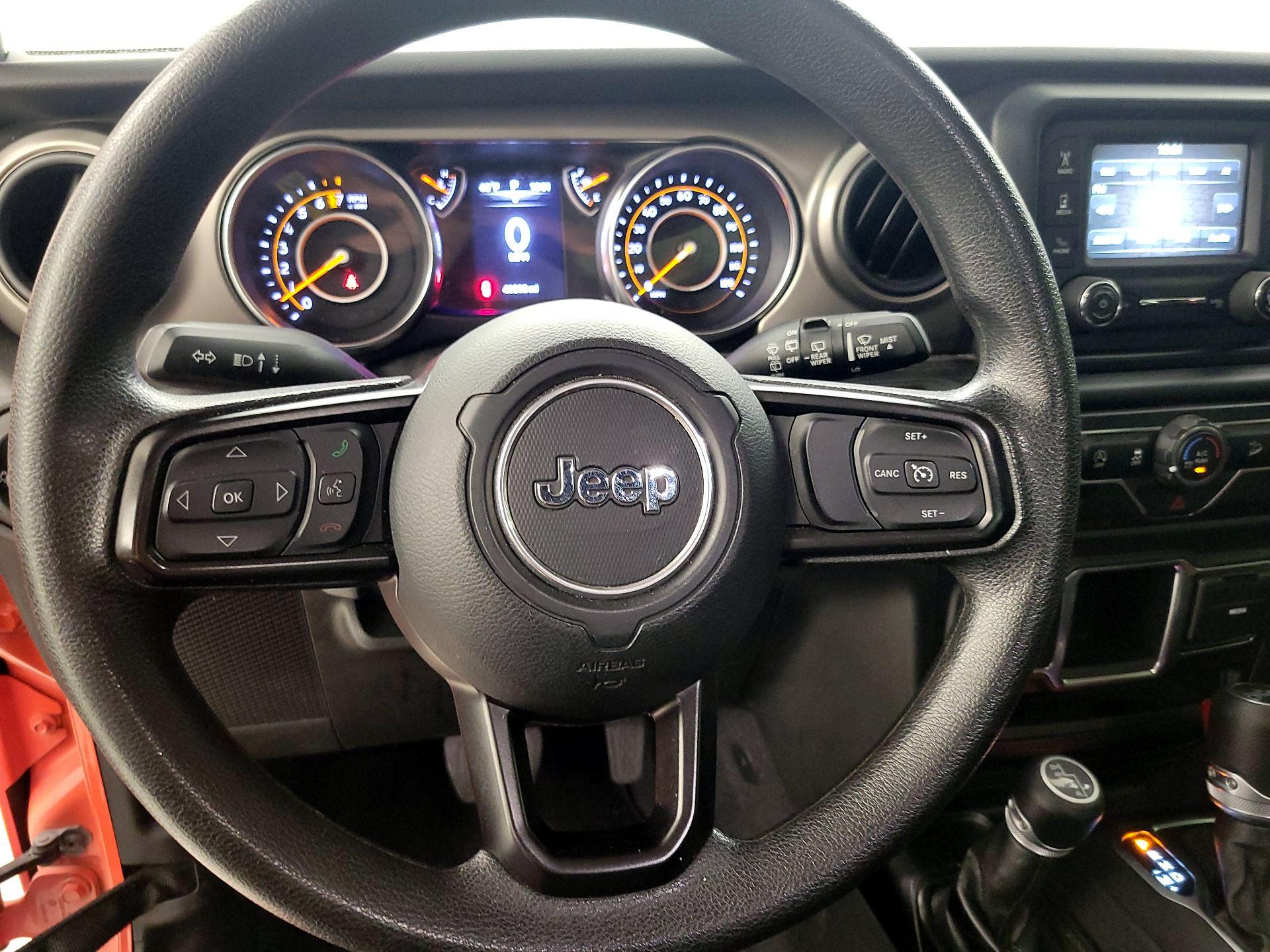 Thumbnail: 2019 Jeep Wrangler - 10